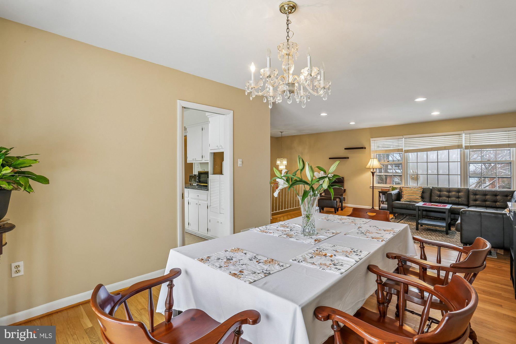 REGENCY ESTATES - Residential