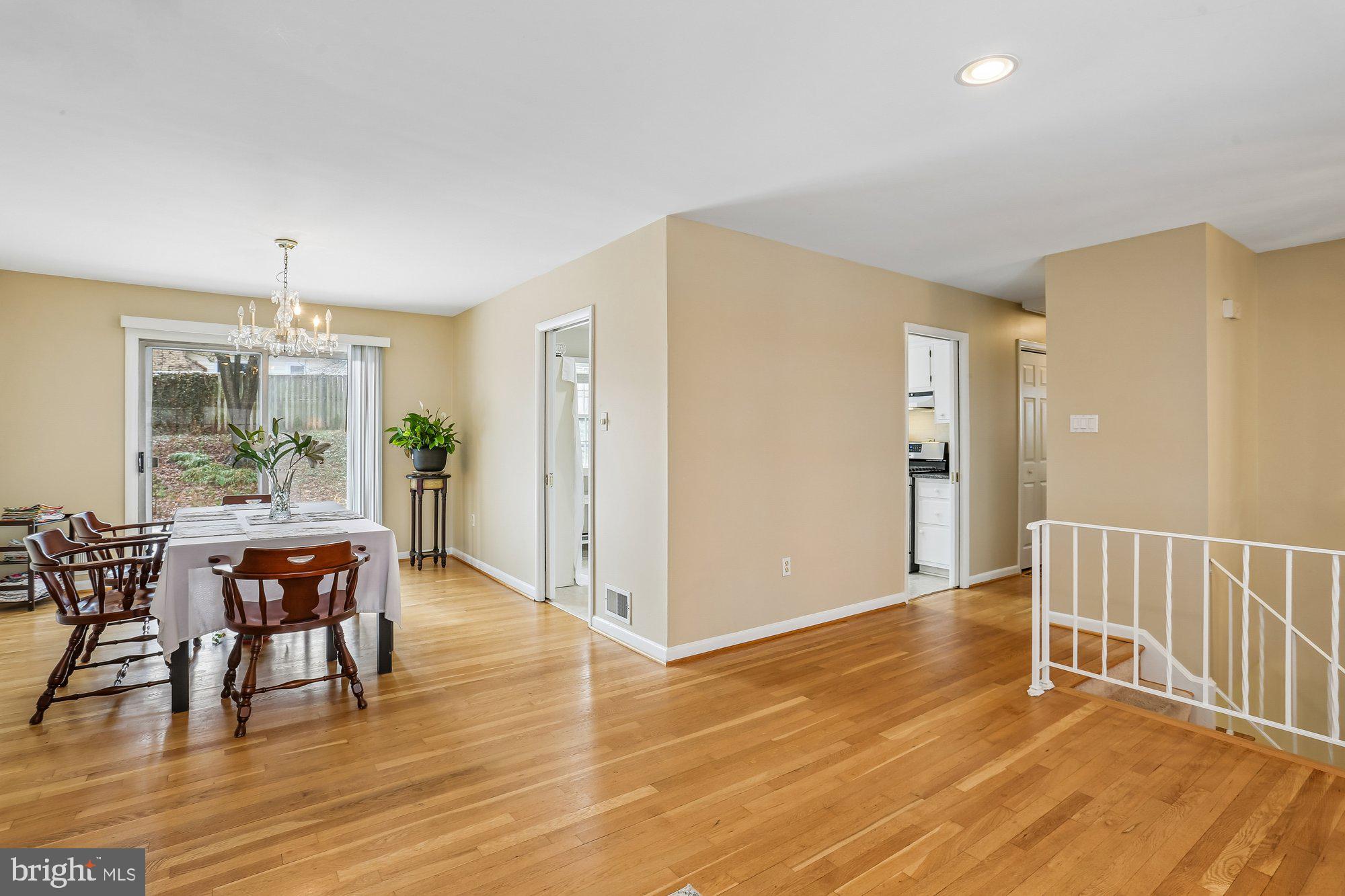 REGENCY ESTATES - Residential