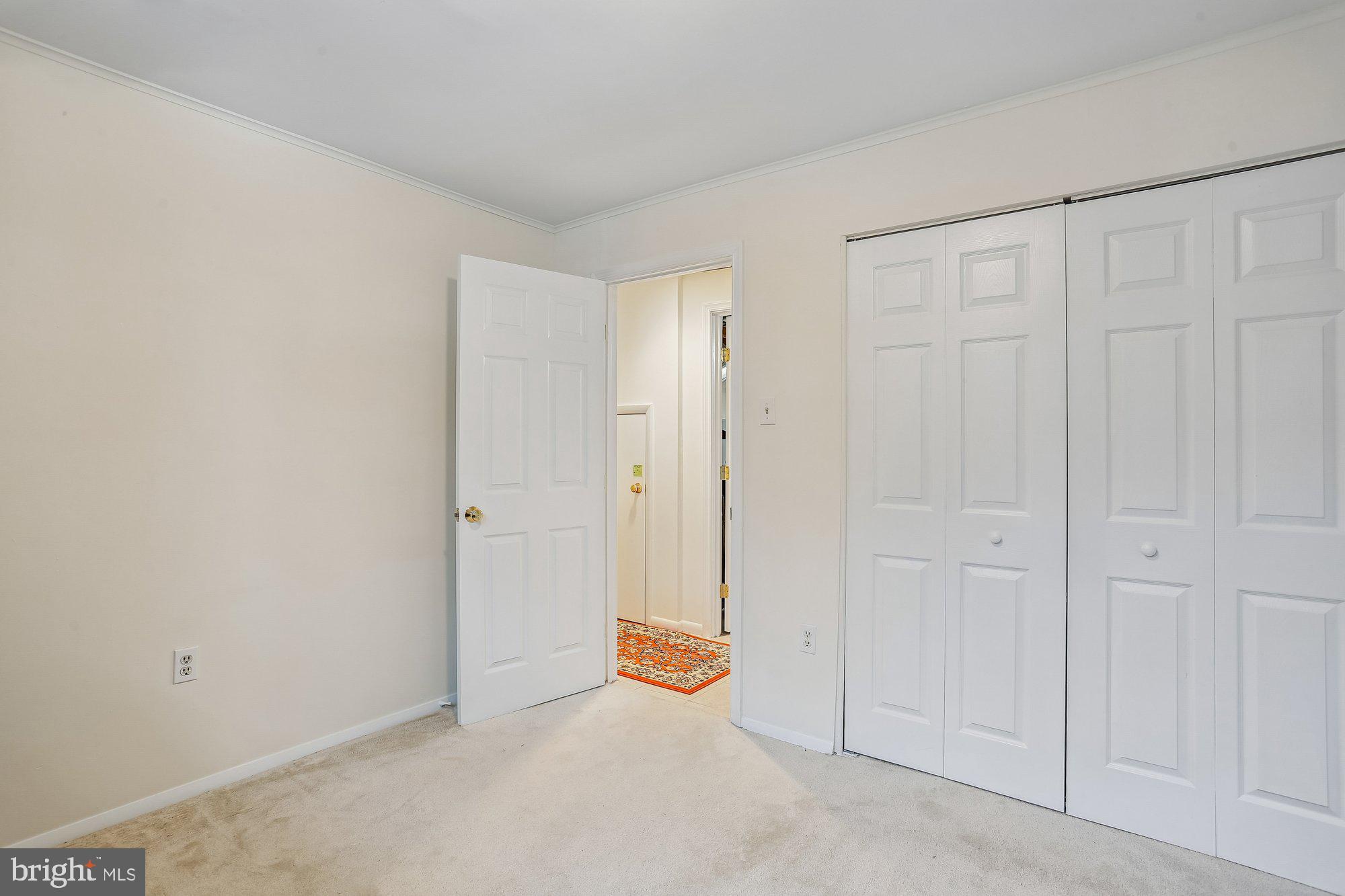 REGENCY ESTATES - Residential