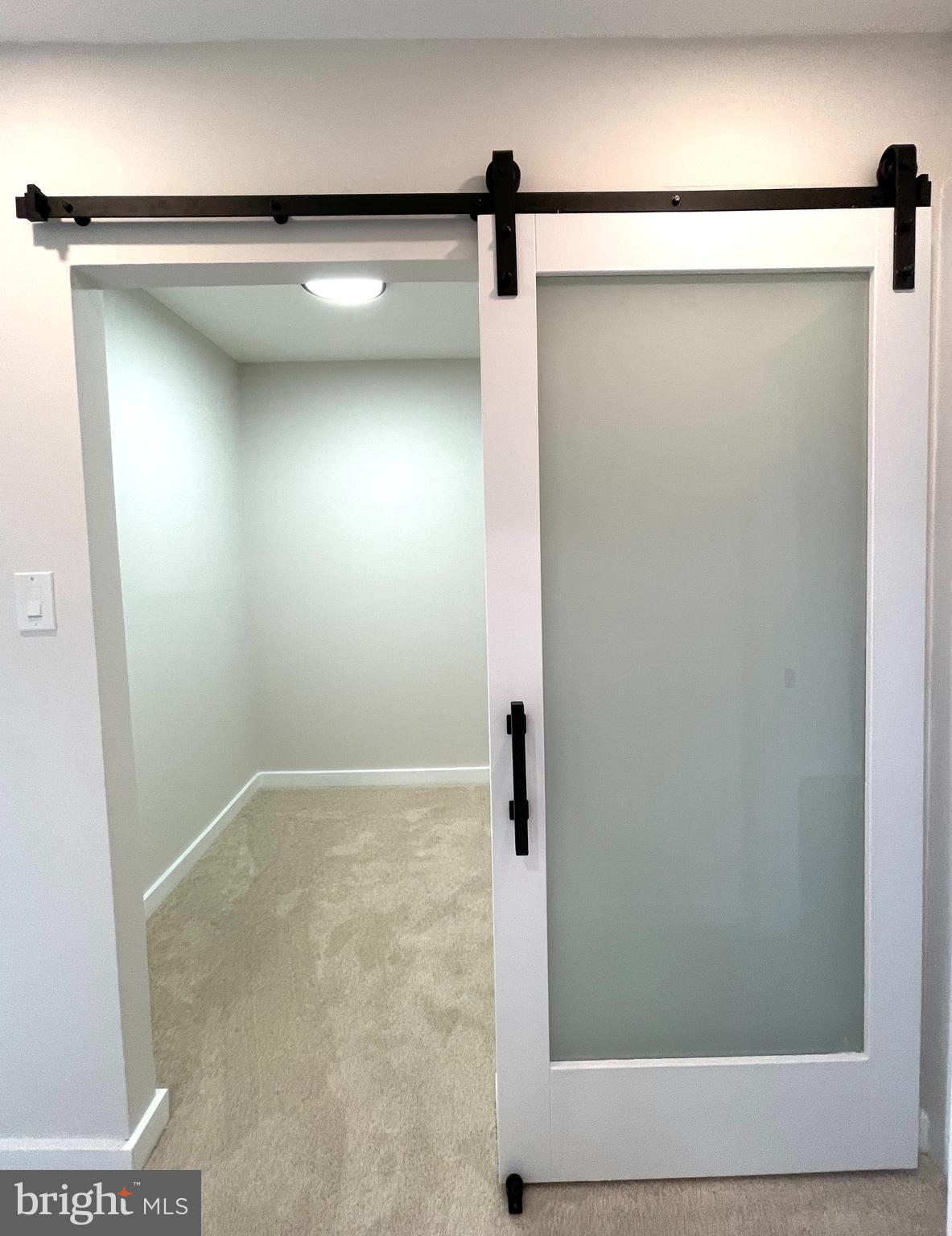 GEORGE MASON VILLAGE - Residential