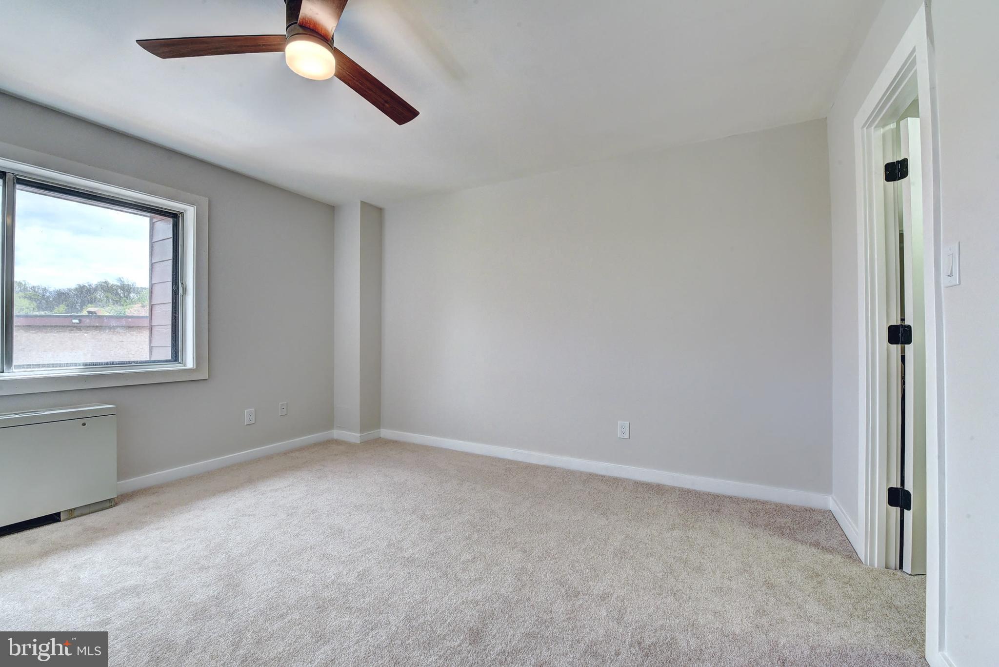 GEORGE MASON VILLAGE - Residential