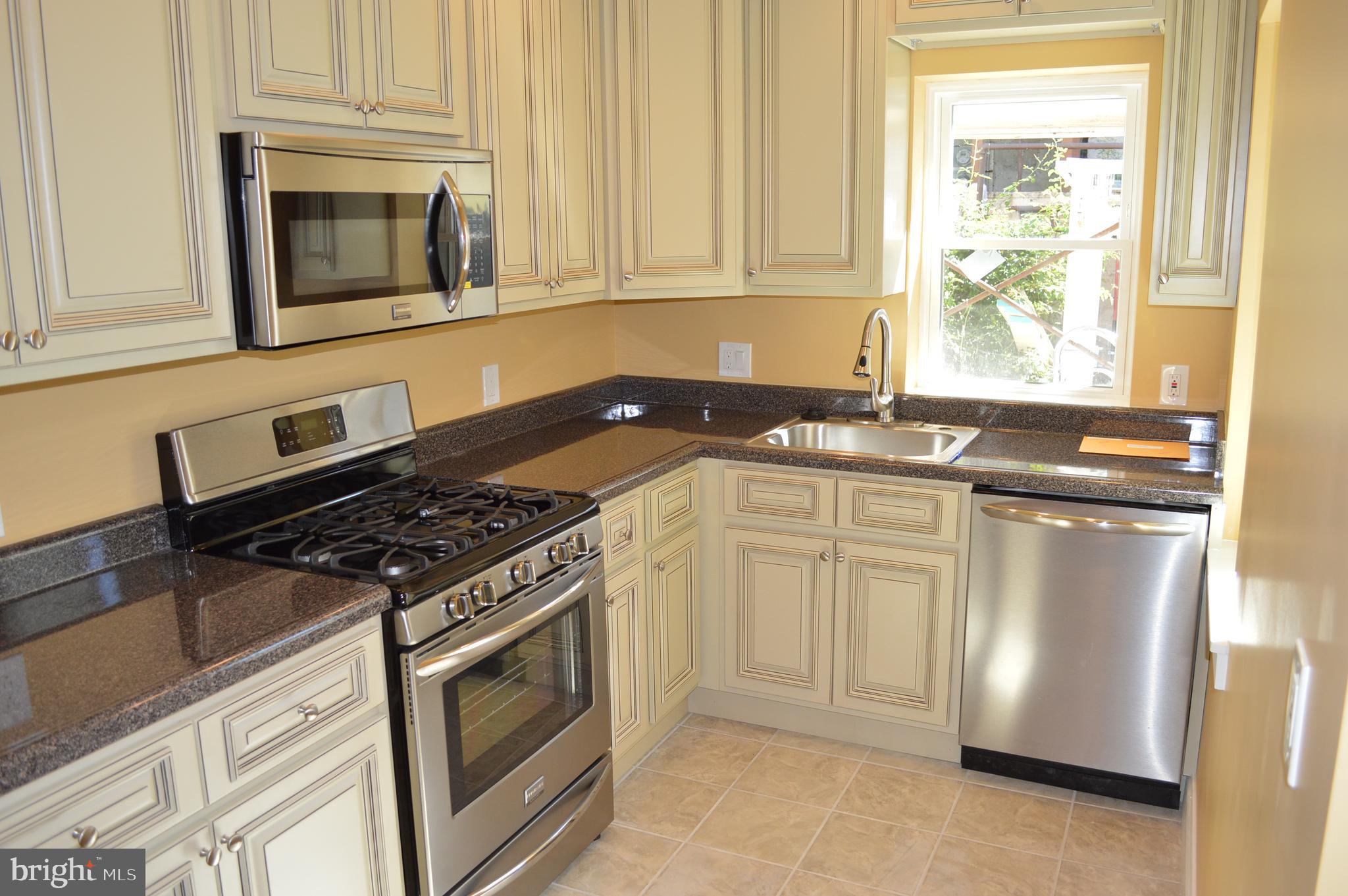 FELLS POINT HISTORIC DISTRICT - Residential Lease