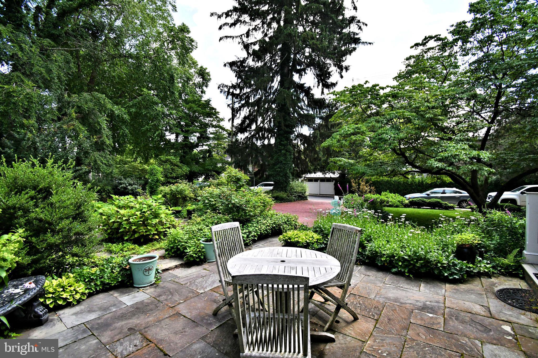 DOYLESTOWN BORO - Residential Lease