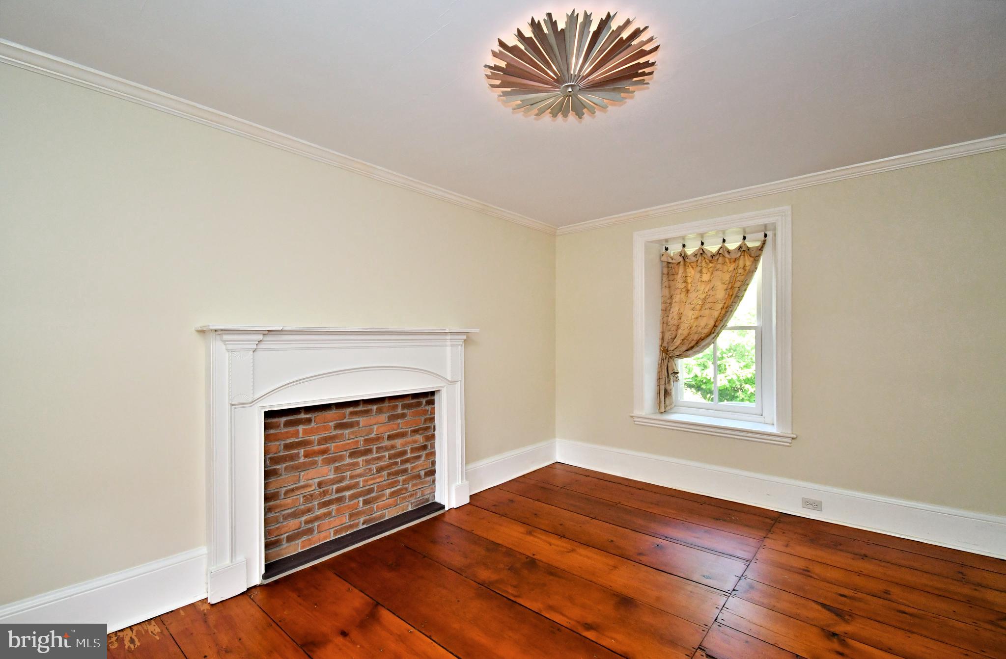 DOYLESTOWN BORO - Residential Lease