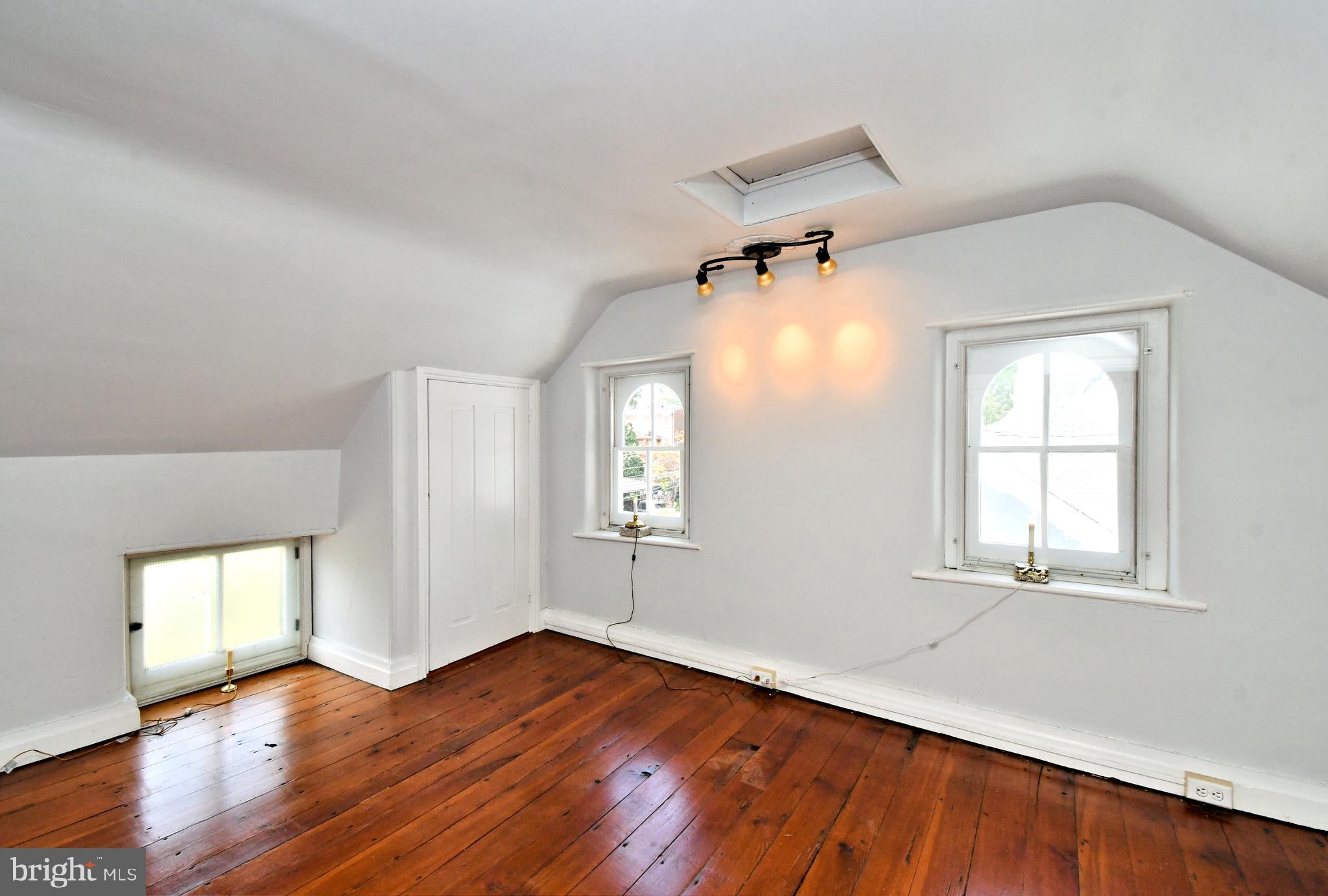 DOYLESTOWN BORO - Residential Lease