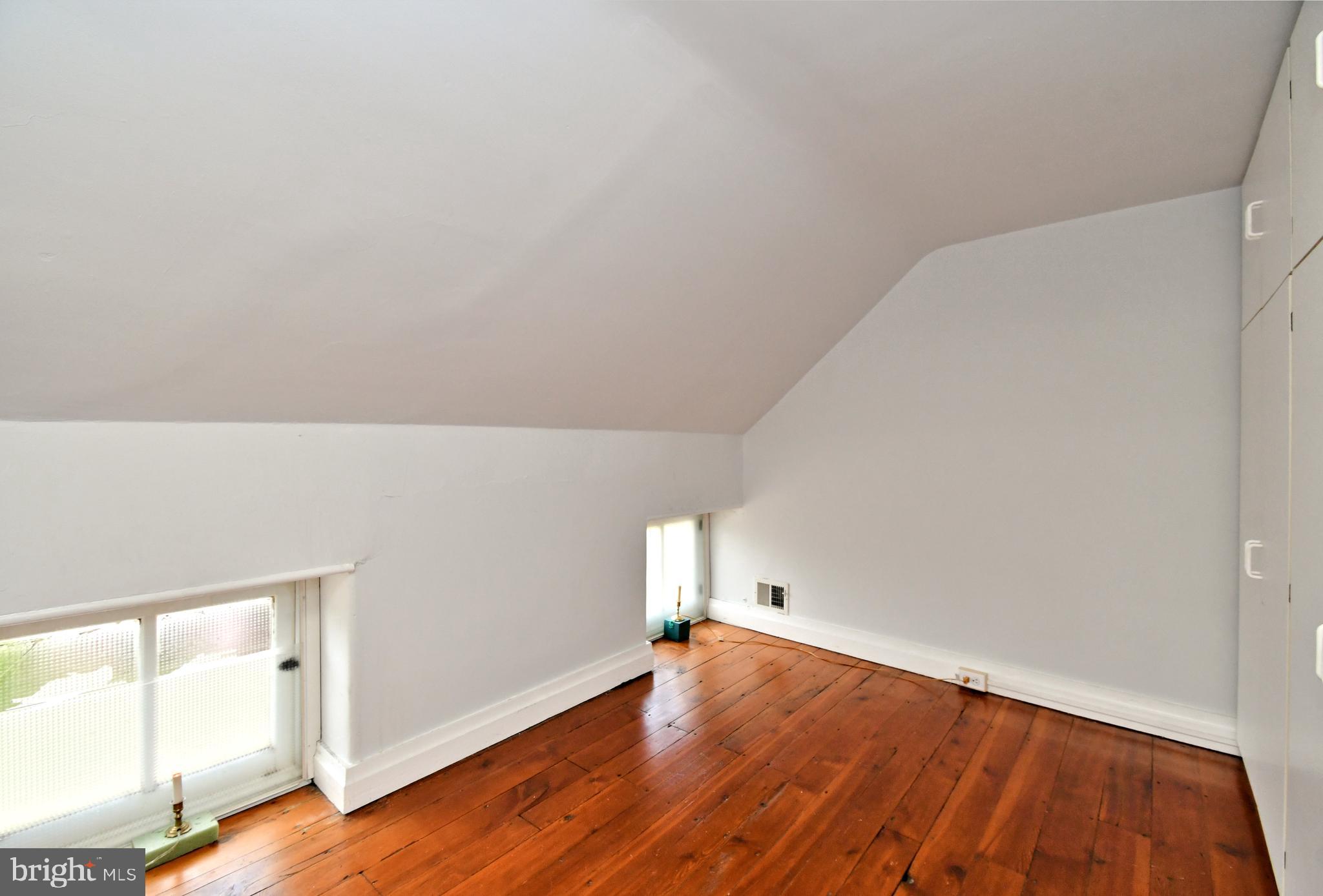 DOYLESTOWN BORO - Residential Lease