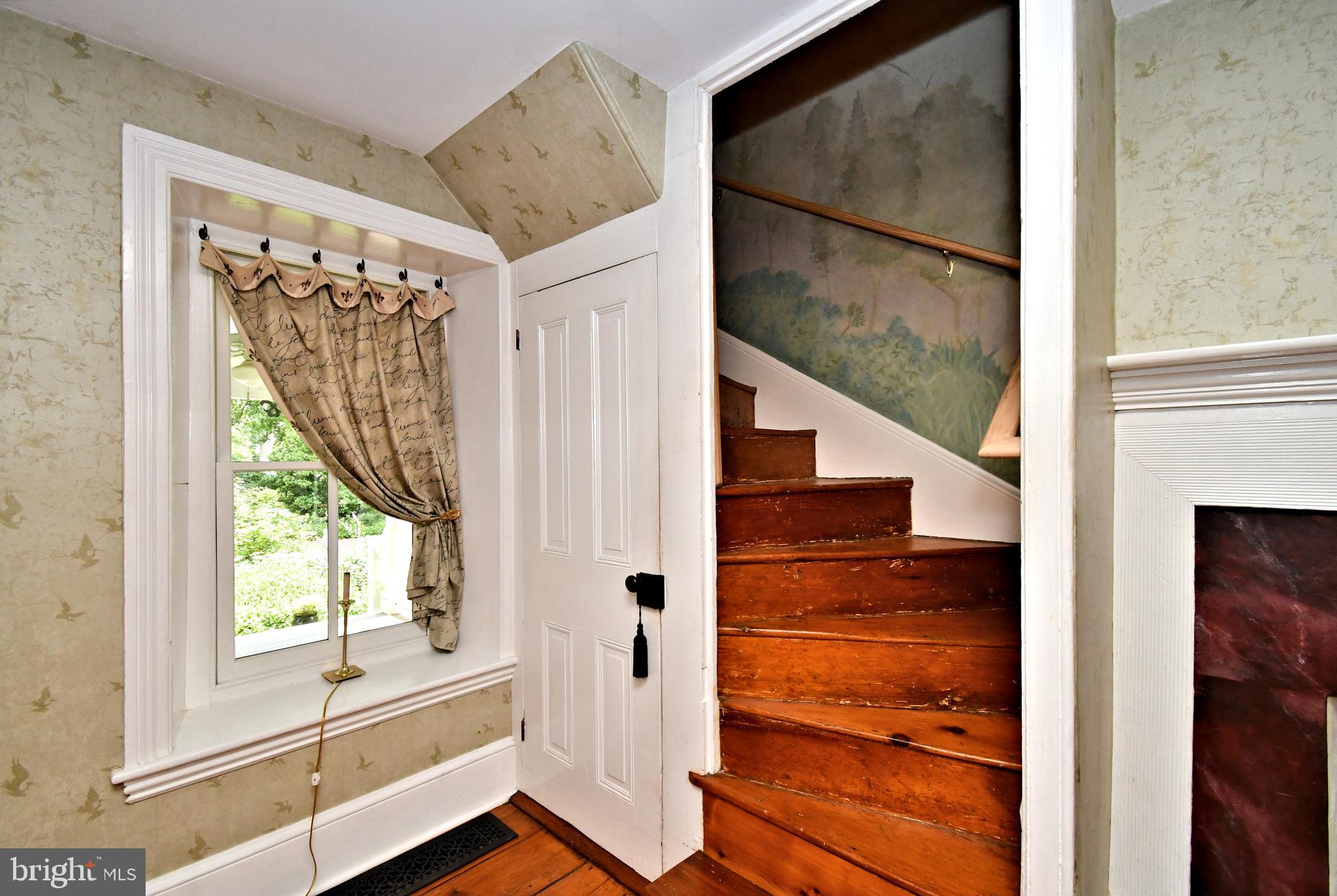 DOYLESTOWN BORO - Residential Lease