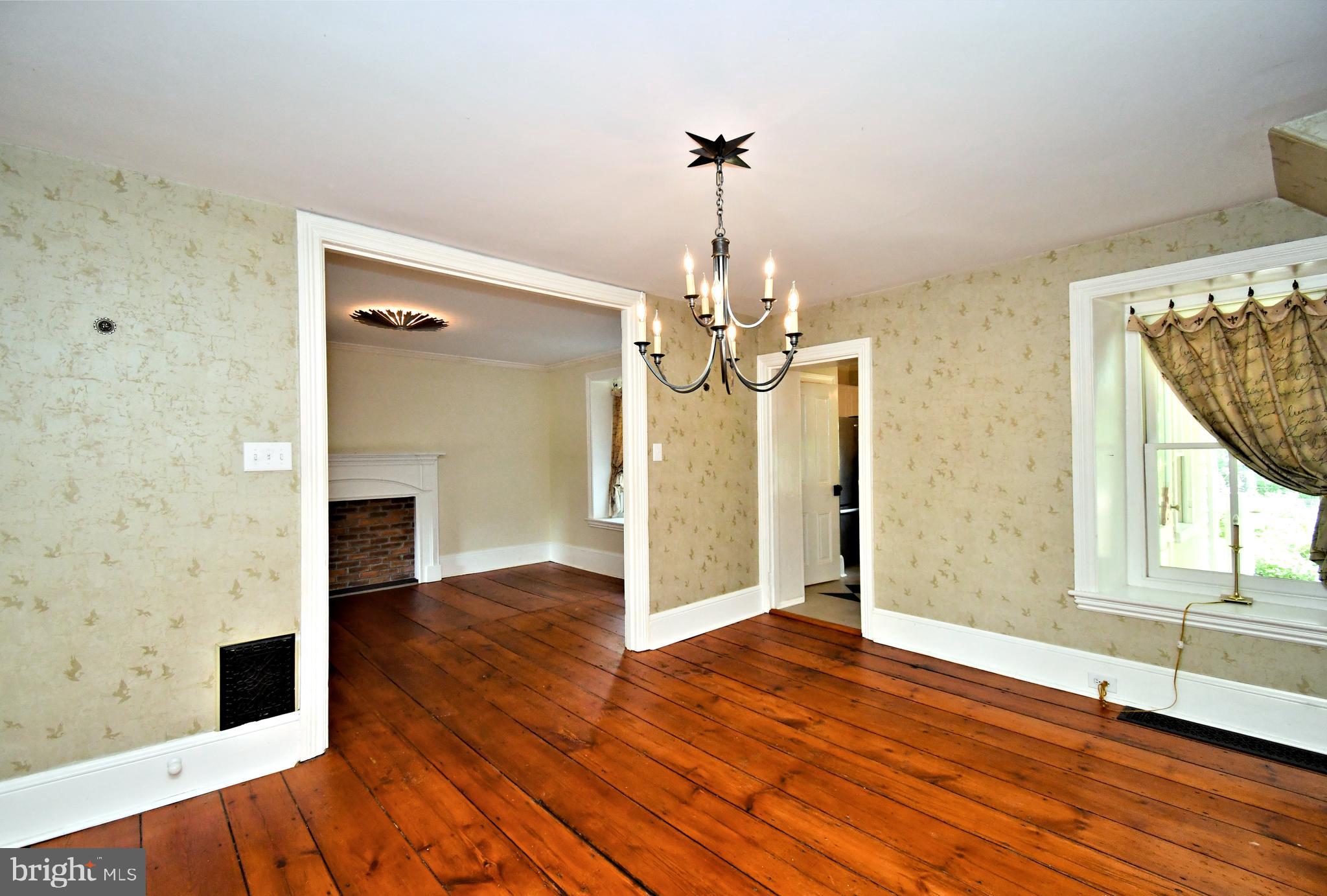 DOYLESTOWN BORO - Residential Lease