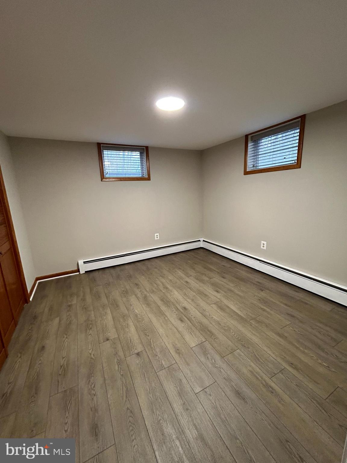 LONG VIEW HEIGHTS - Residential Lease