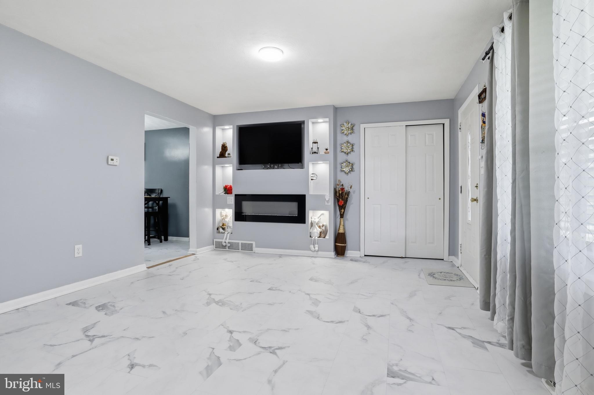 2330 REDWOOD ROAD