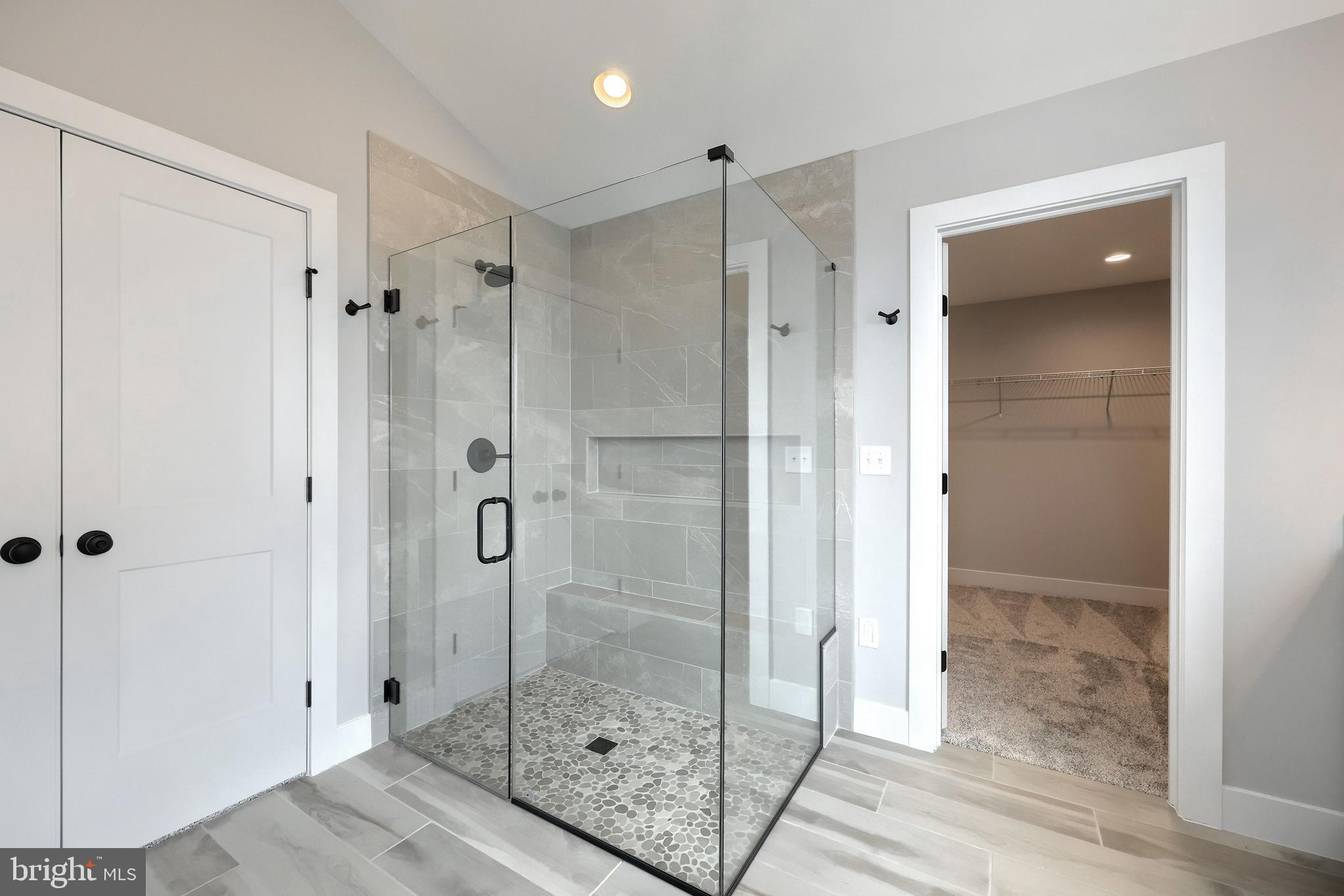 WILLOW CREEK FARMS - Residential