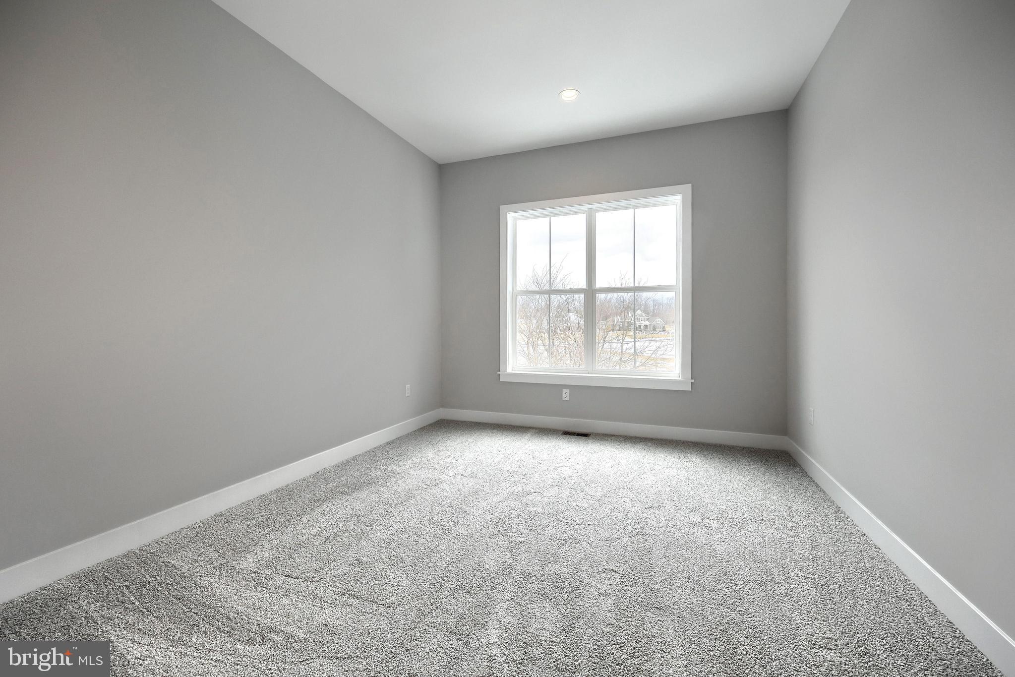 WILLOW CREEK FARMS - Residential