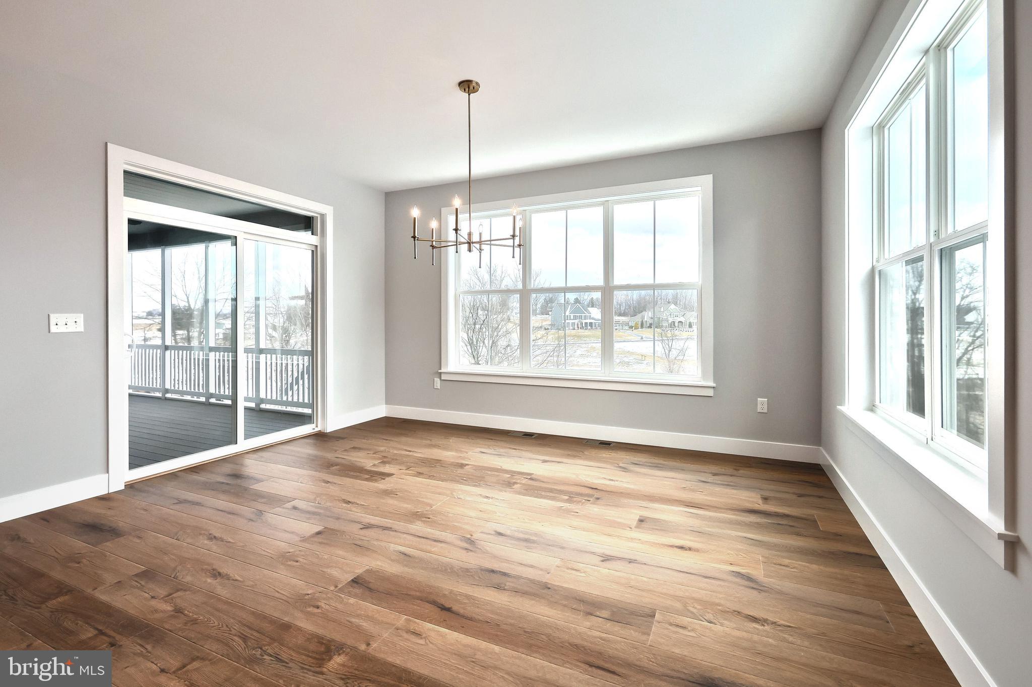 WILLOW CREEK FARMS - Residential