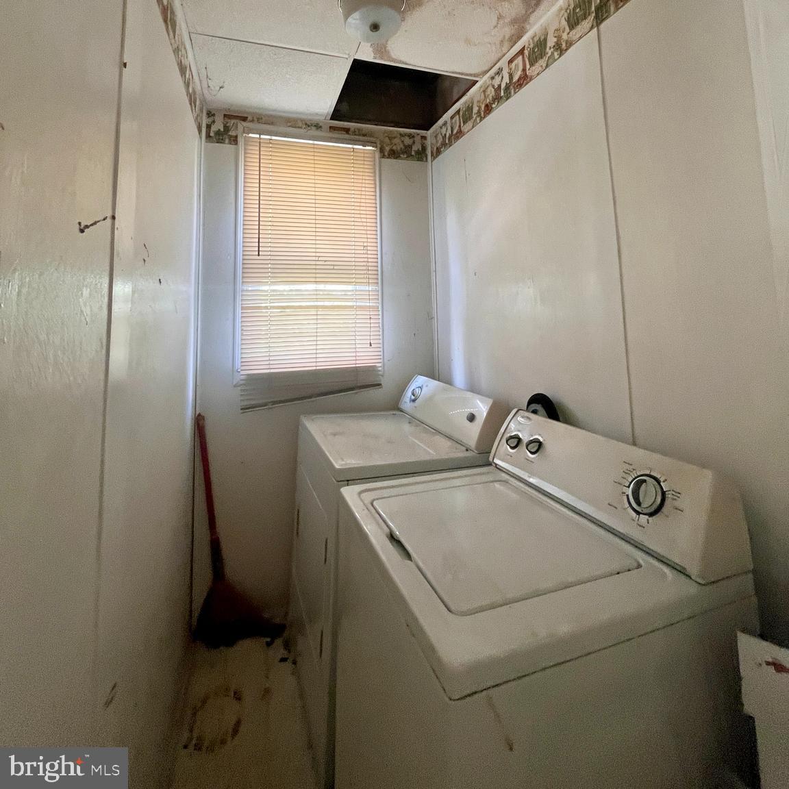 SOUTH END - Residential