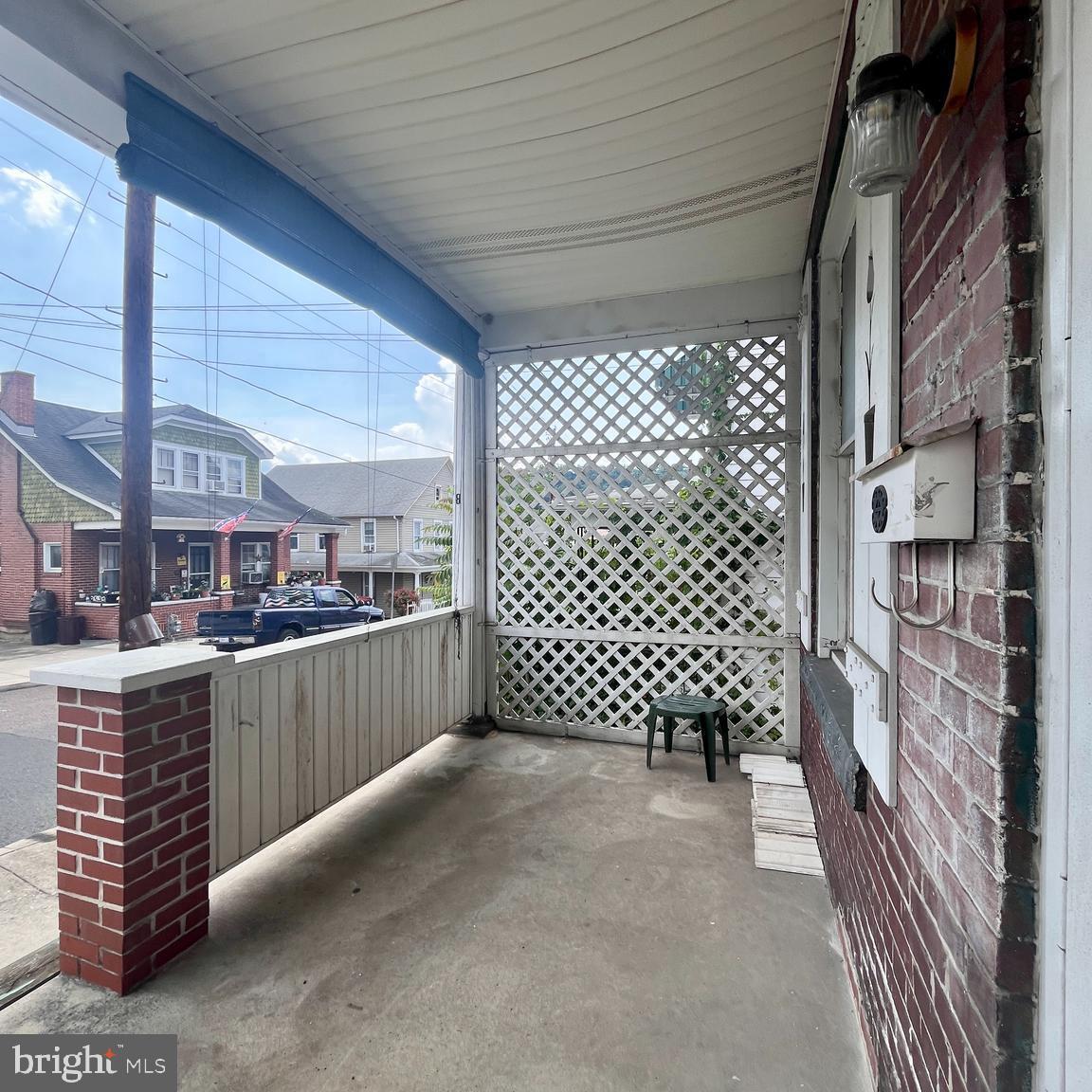 108 W SECOND STREET