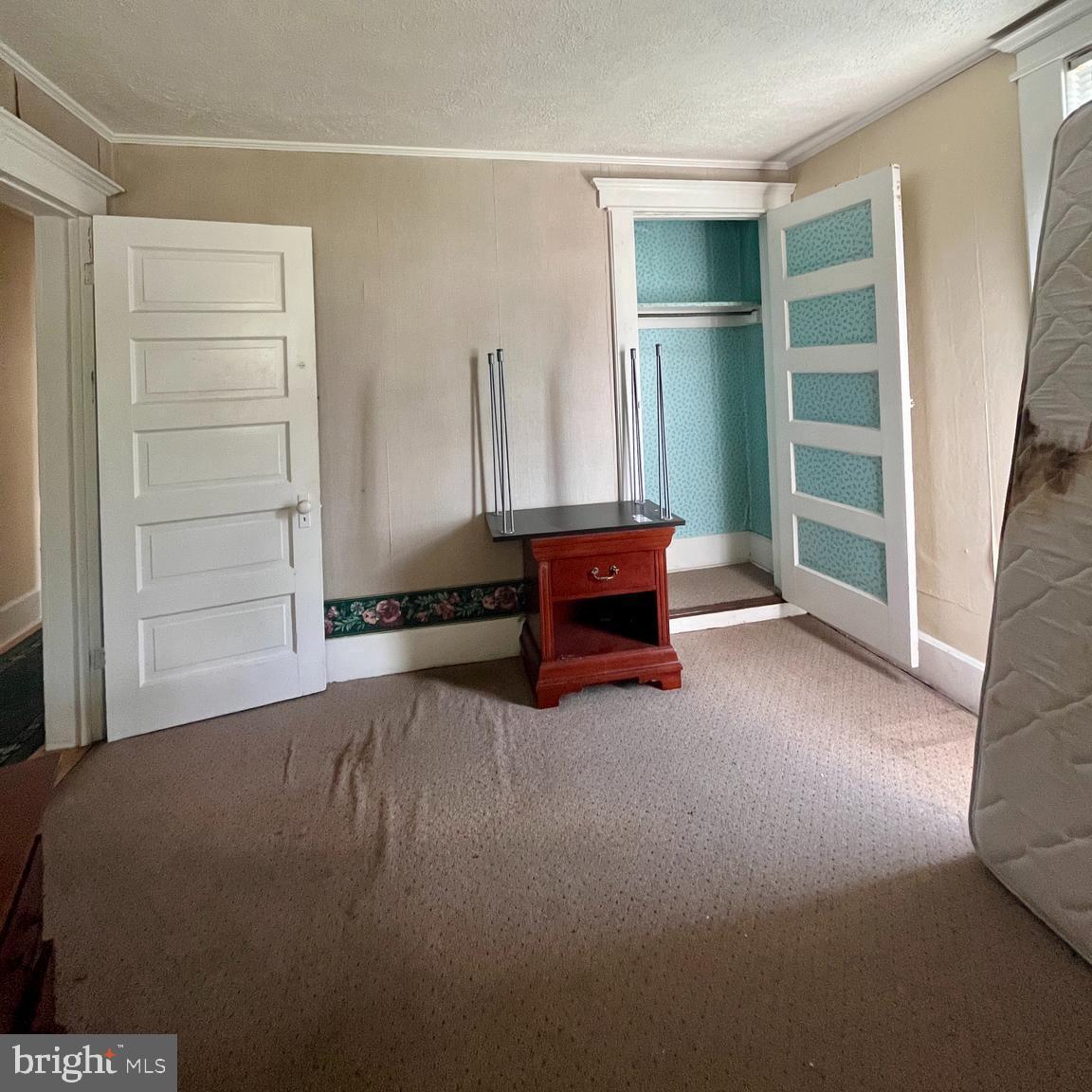 SOUTH END - Residential