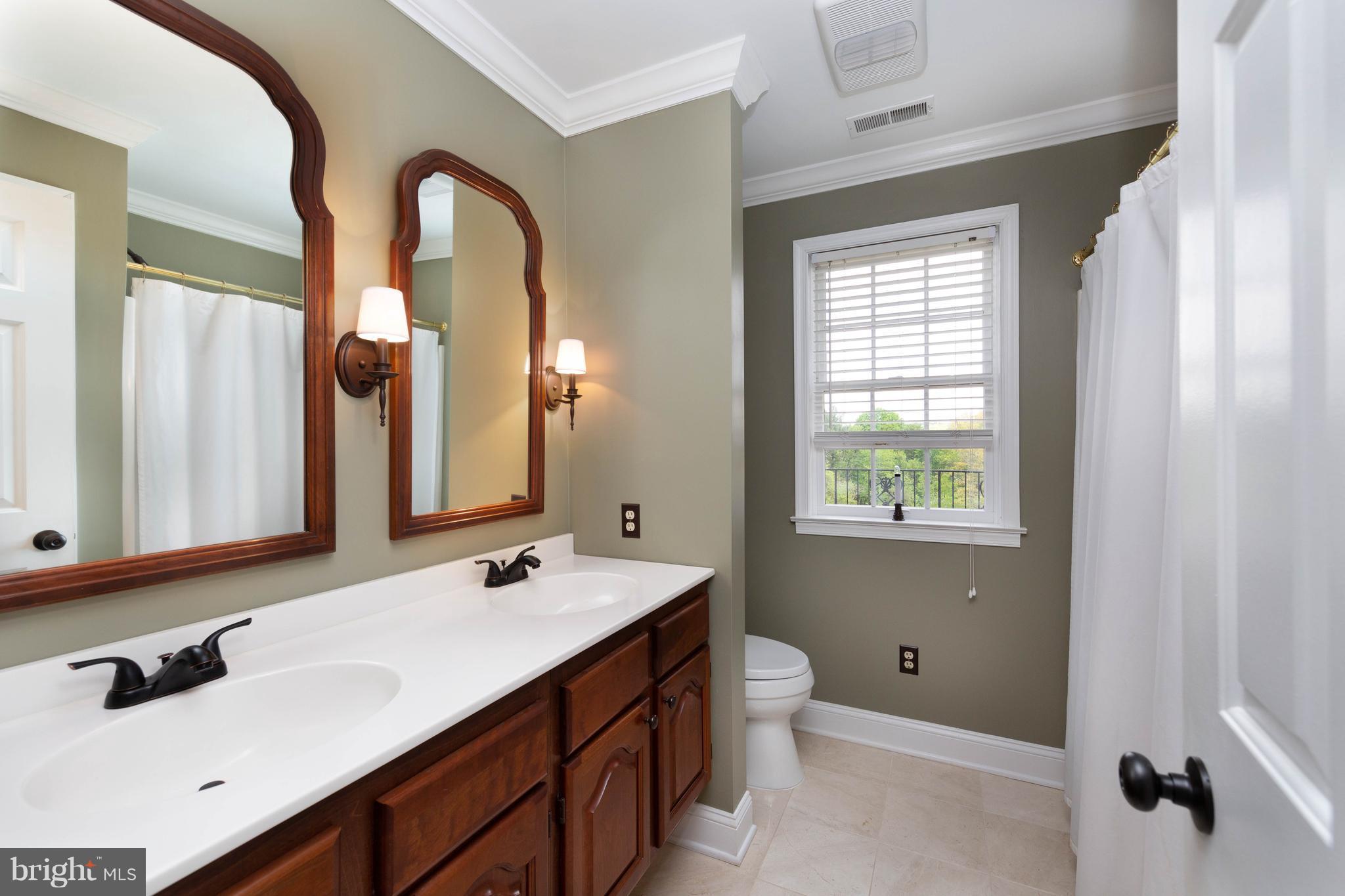 FORESTON RIDGE - Residential