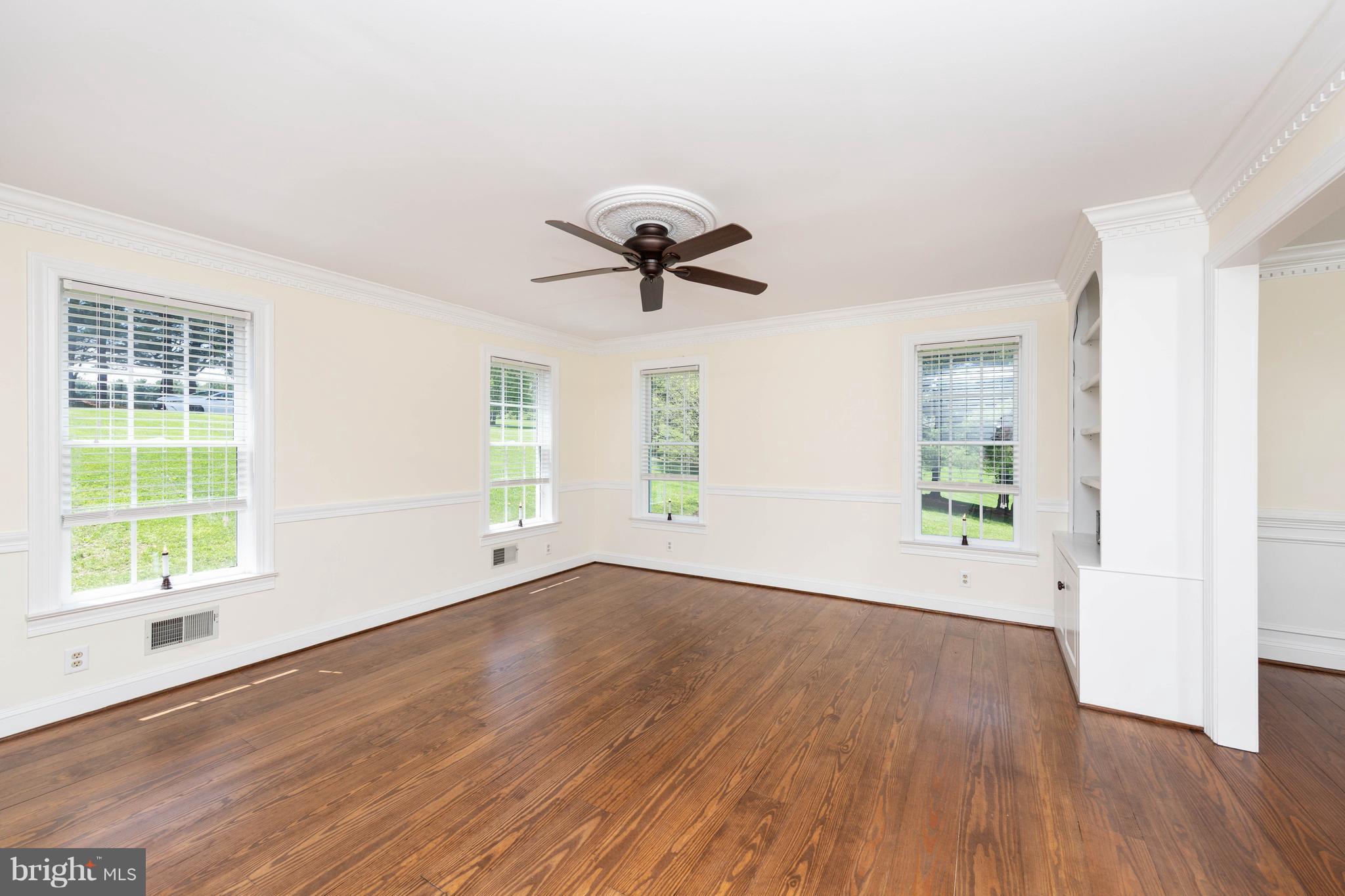 FORESTON RIDGE - Residential