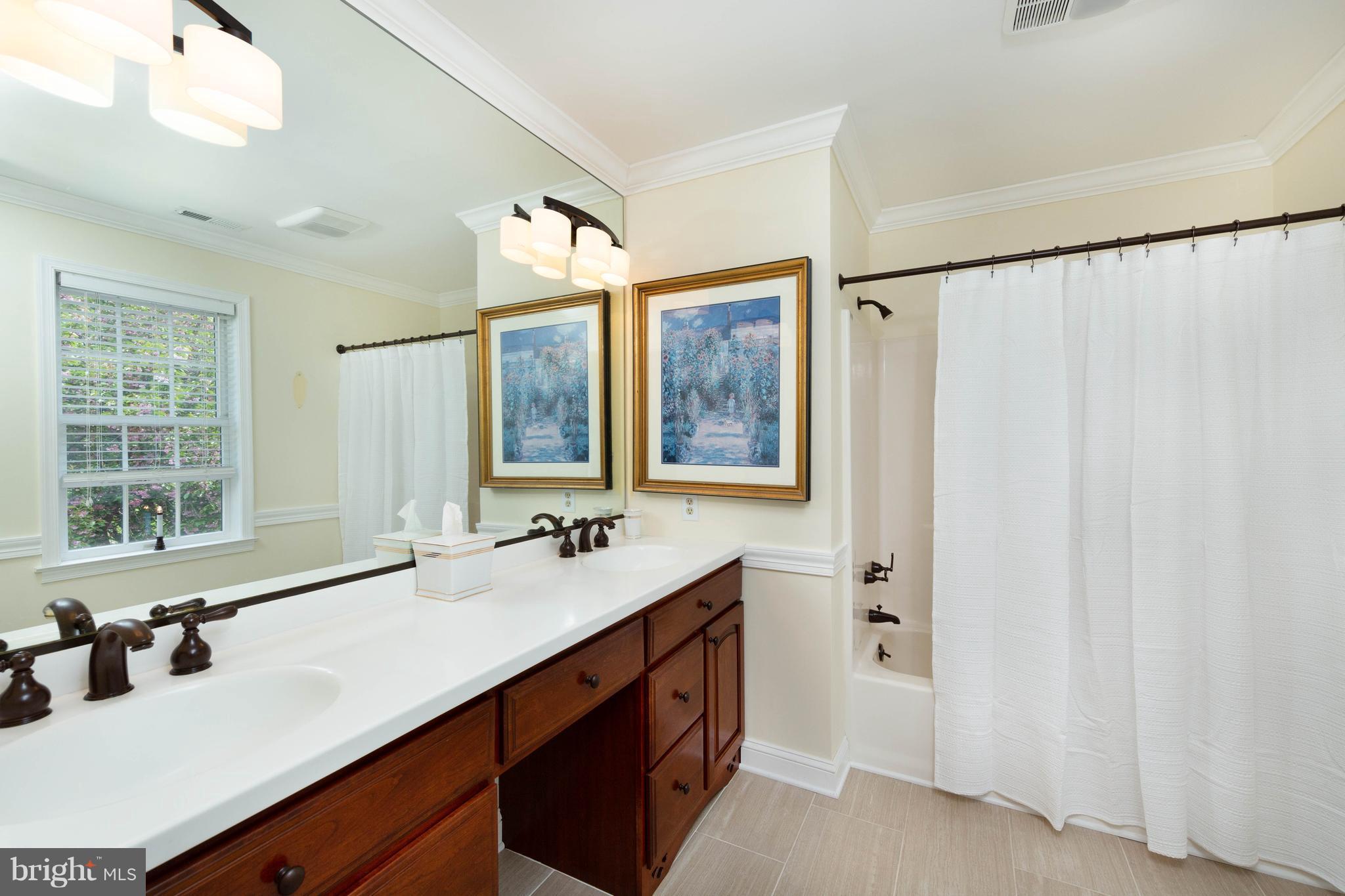 FORESTON RIDGE - Residential