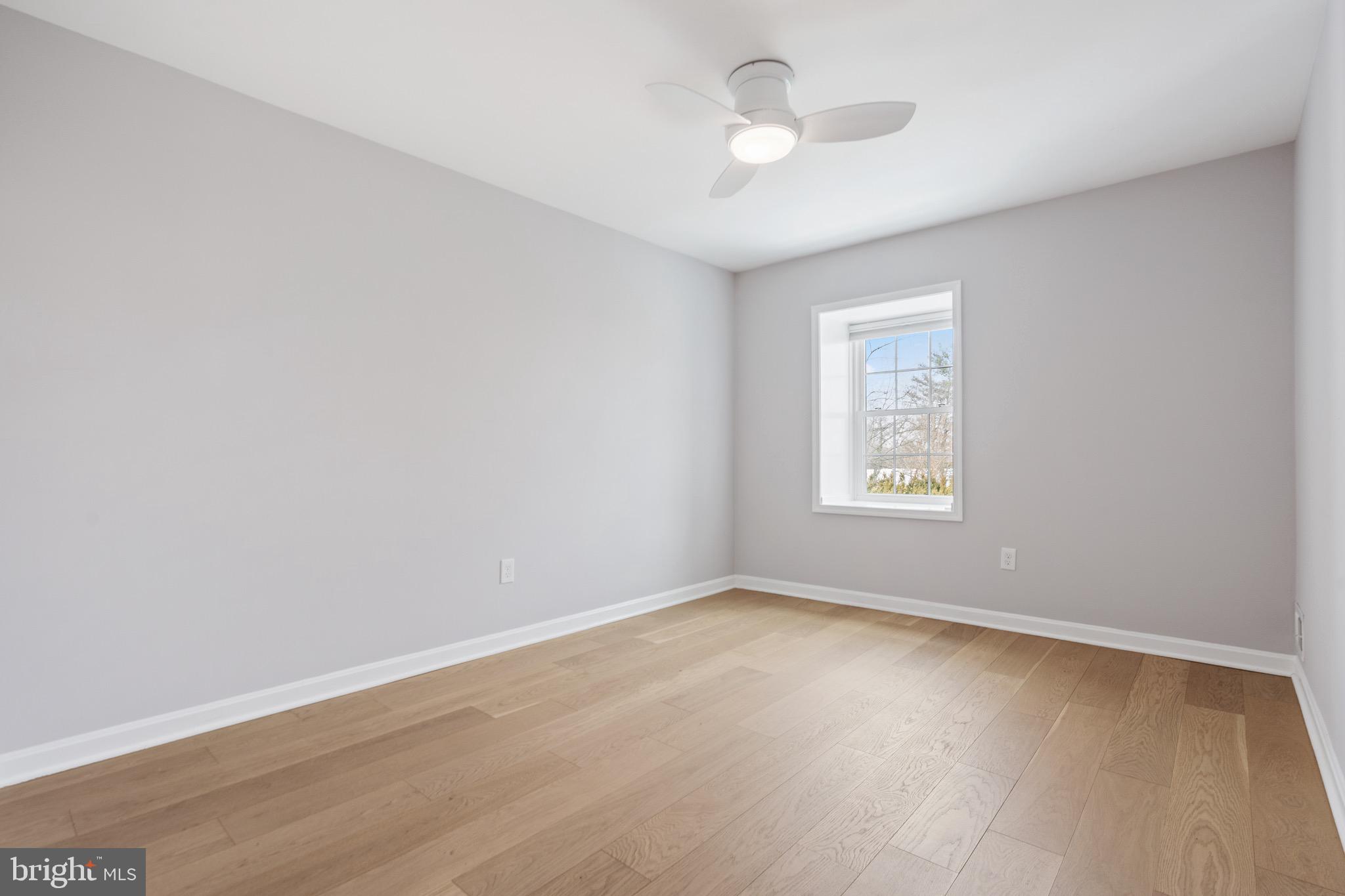 WESTMORELAND SQUARE - Residential