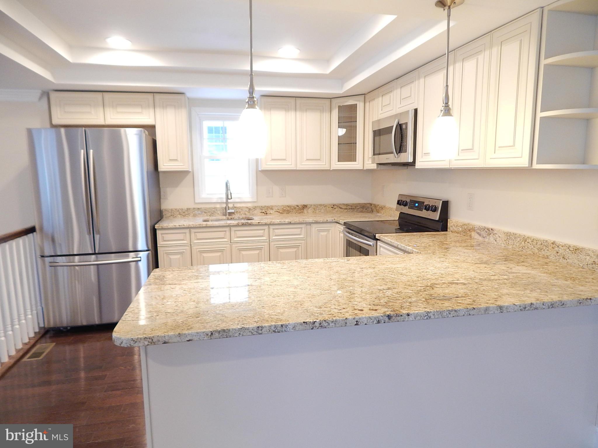 RIVIERA BEACH - Residential