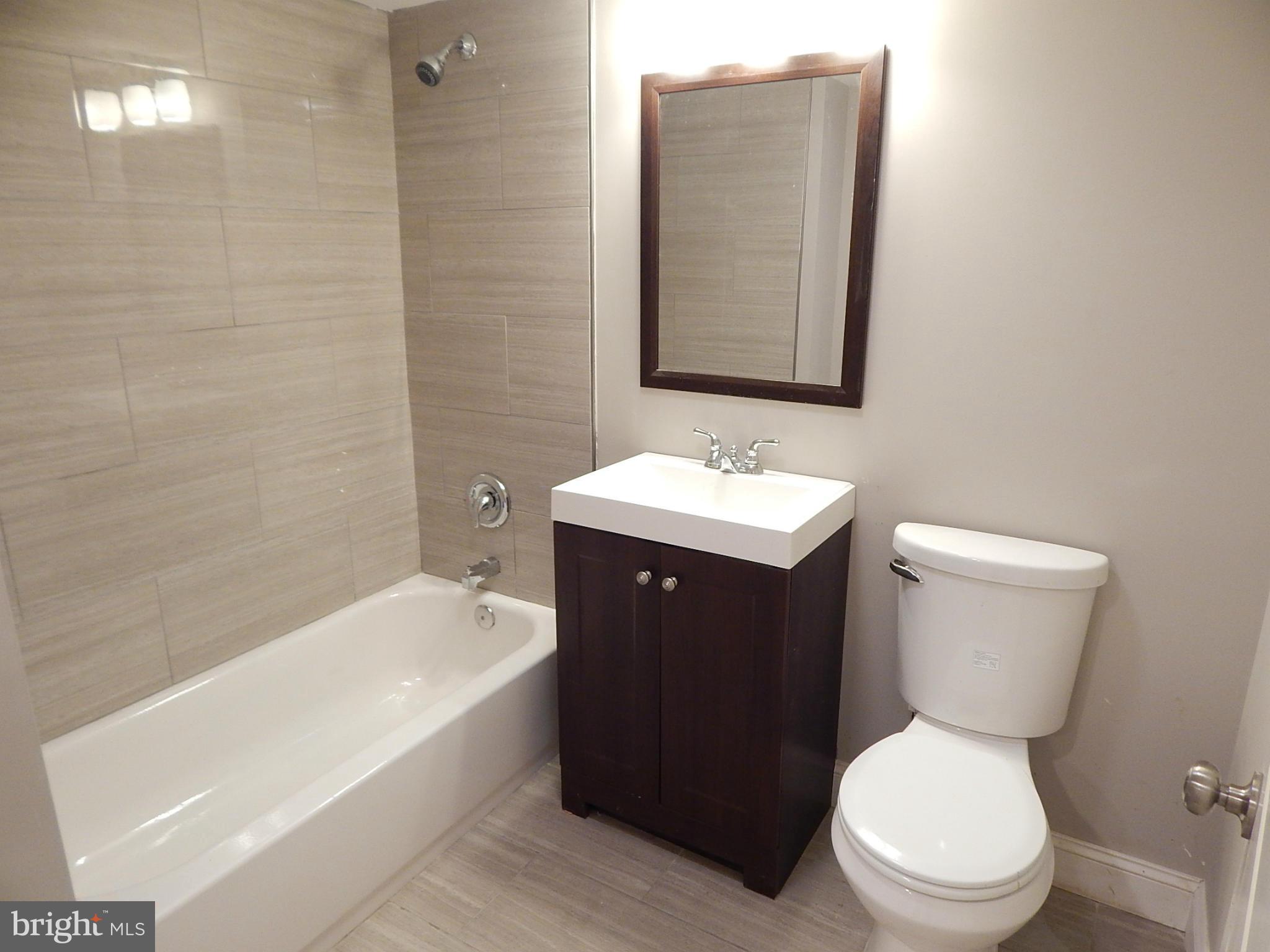 RIVIERA BEACH - Residential