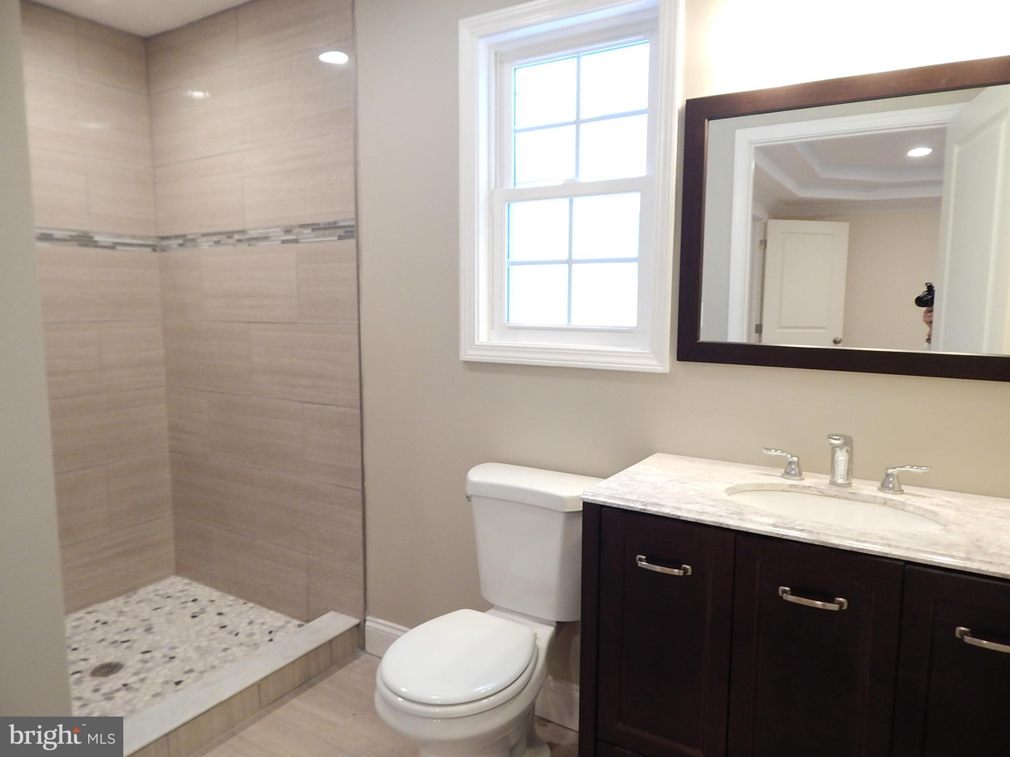 RIVIERA BEACH - Residential