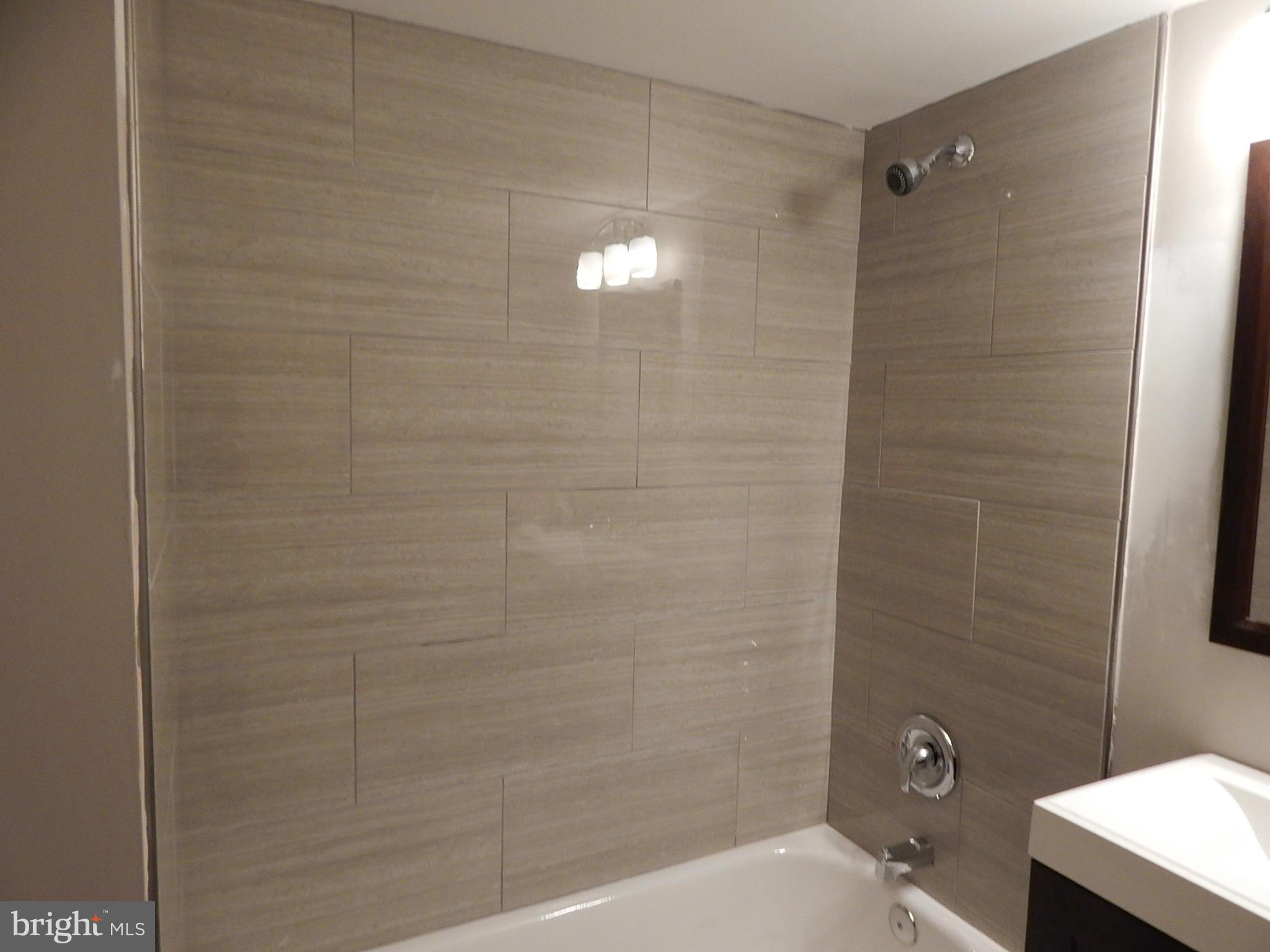 RIVIERA BEACH - Residential