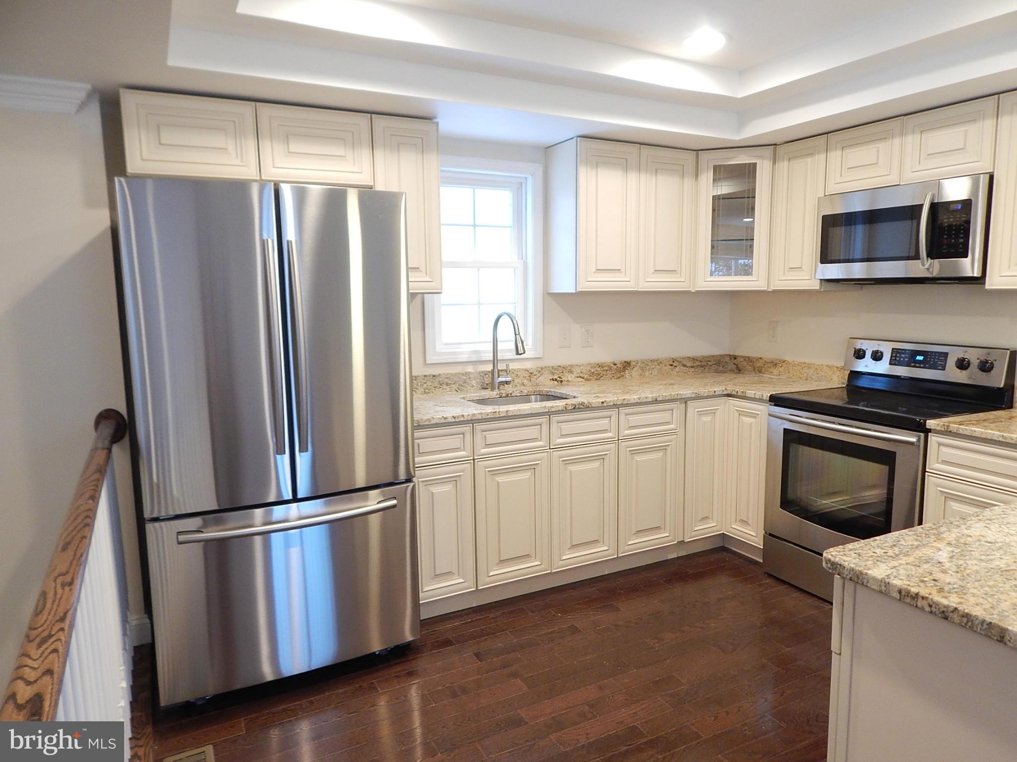 RIVIERA BEACH - Residential