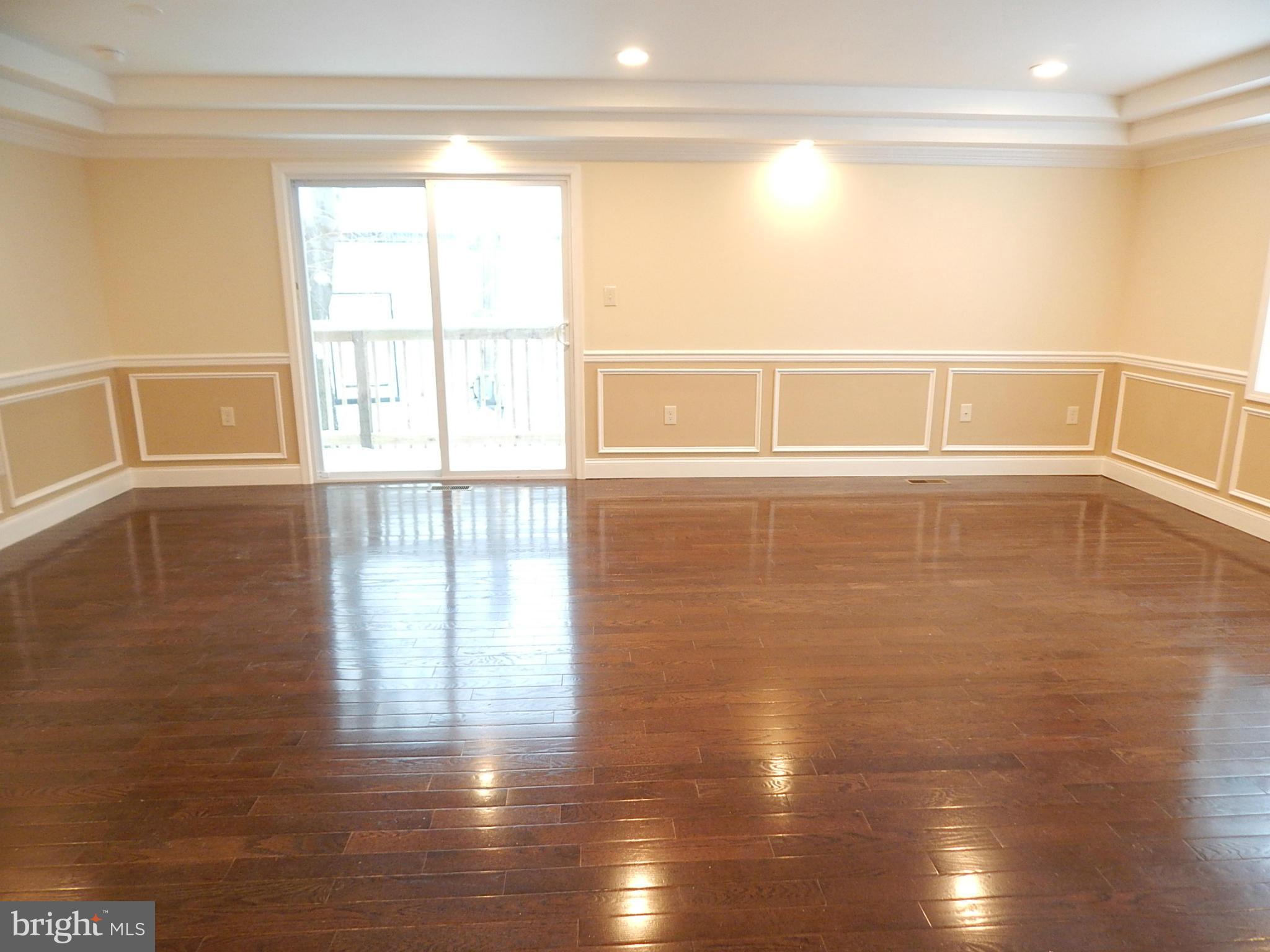 RIVIERA BEACH - Residential