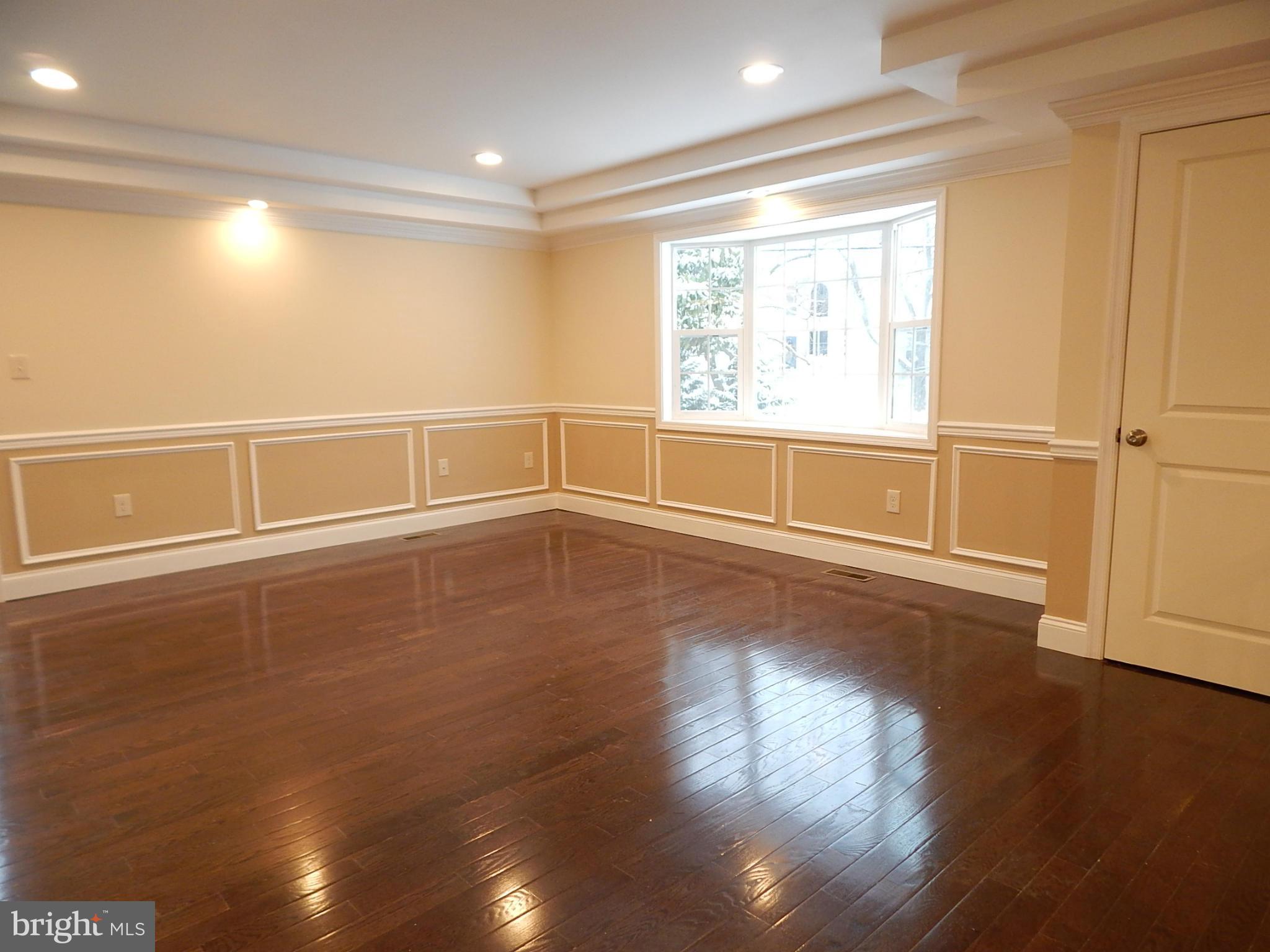 RIVIERA BEACH - Residential