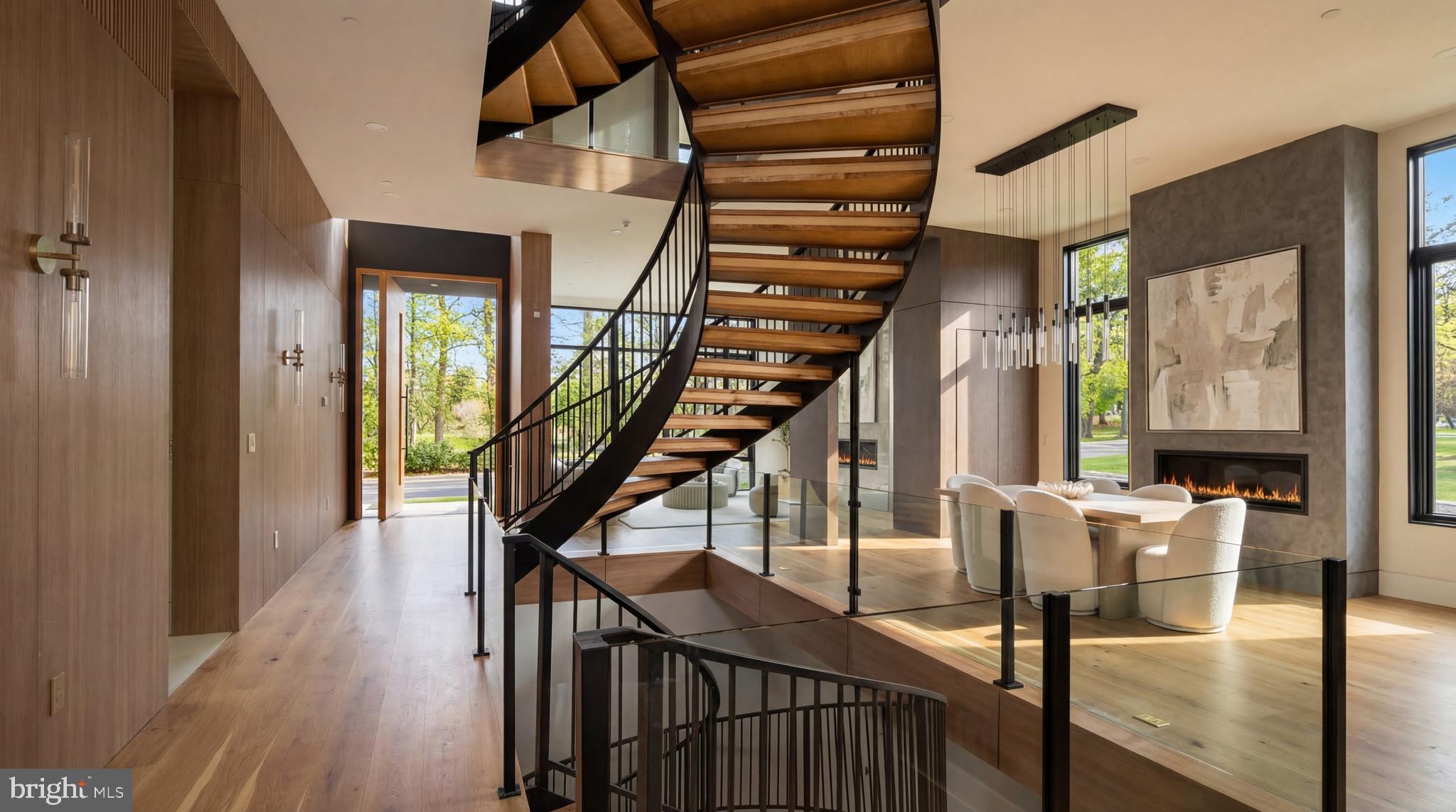CHEVY CHASE - Residential