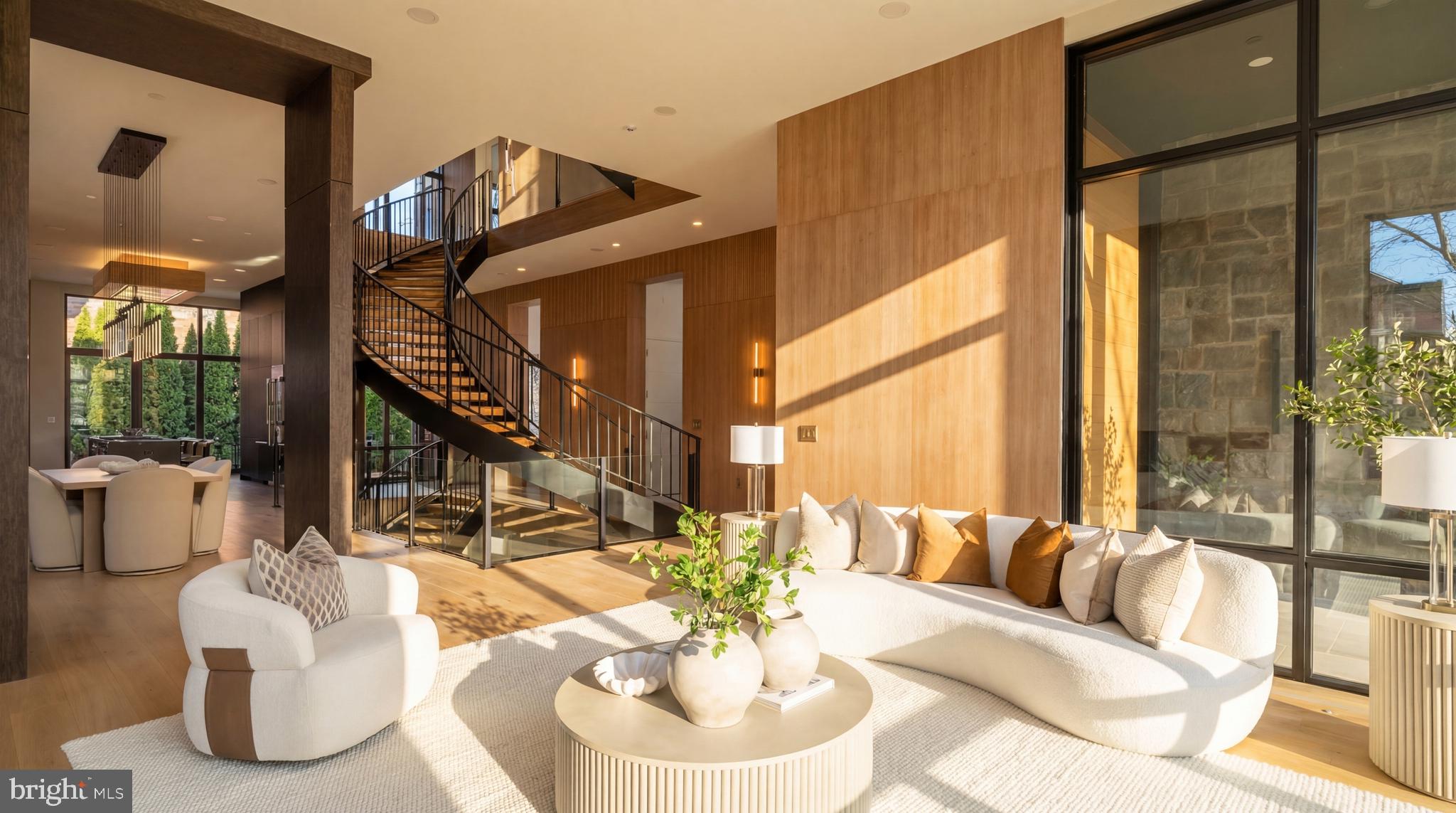 CHEVY CHASE - Residential