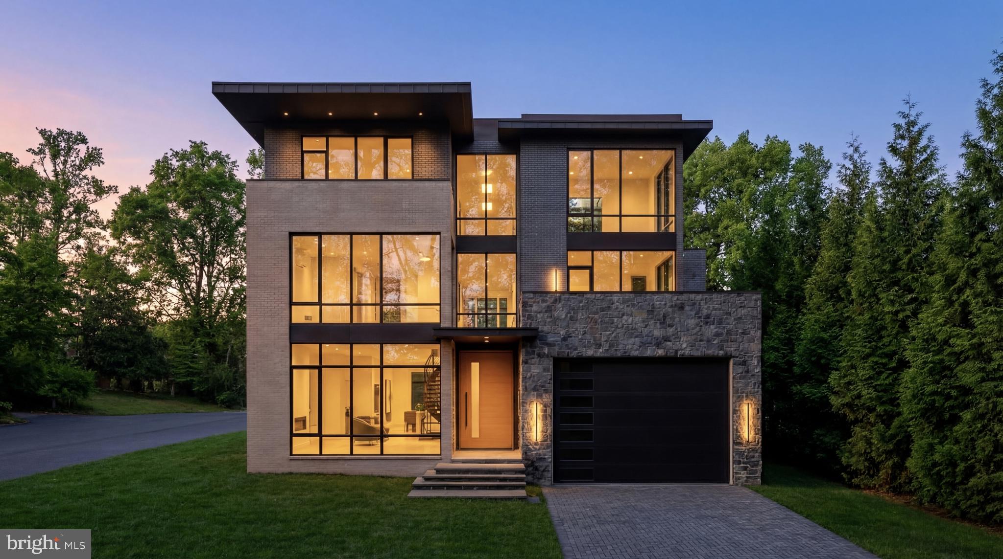 CHEVY CHASE - Residential