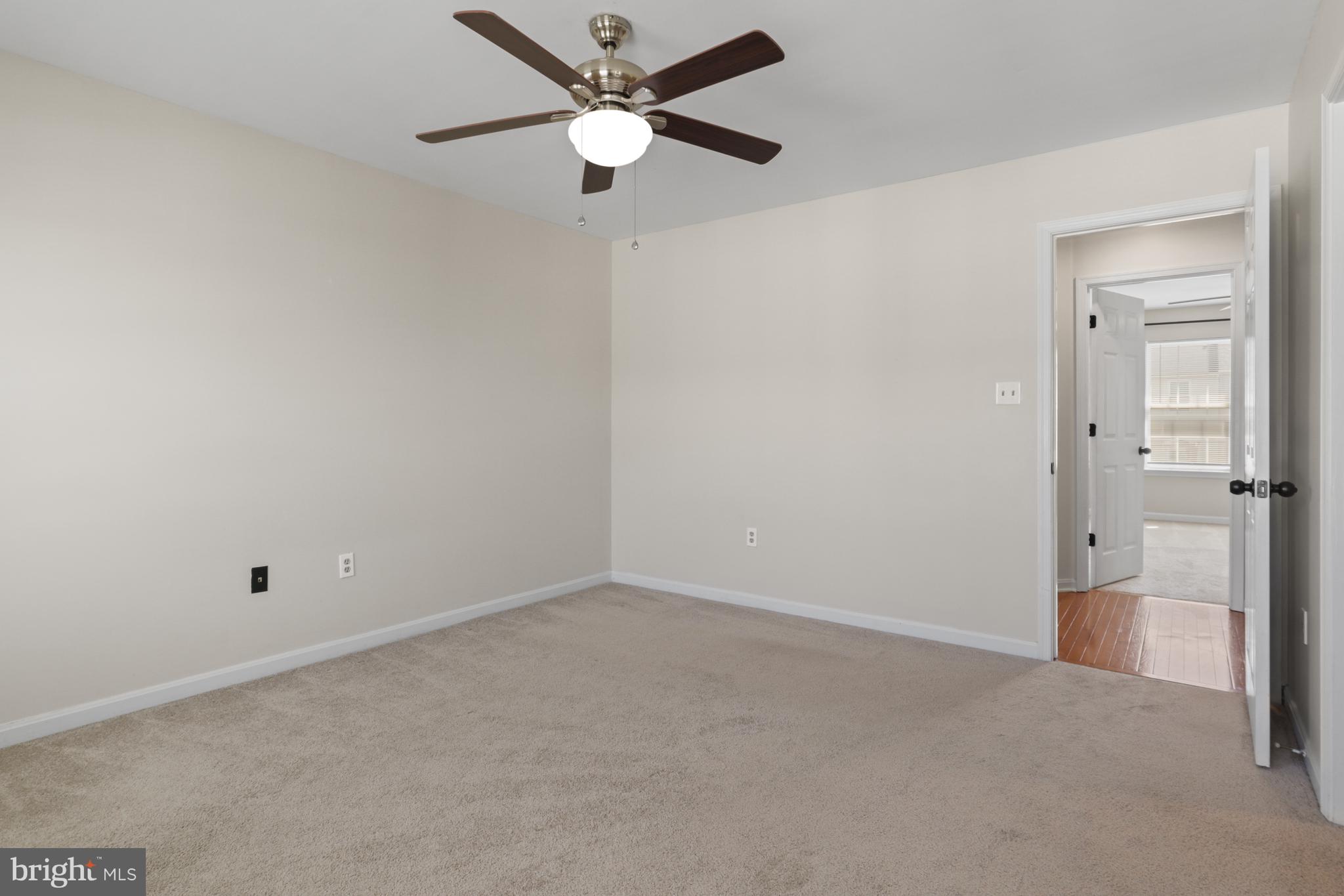 GROVEWOOD - Residential