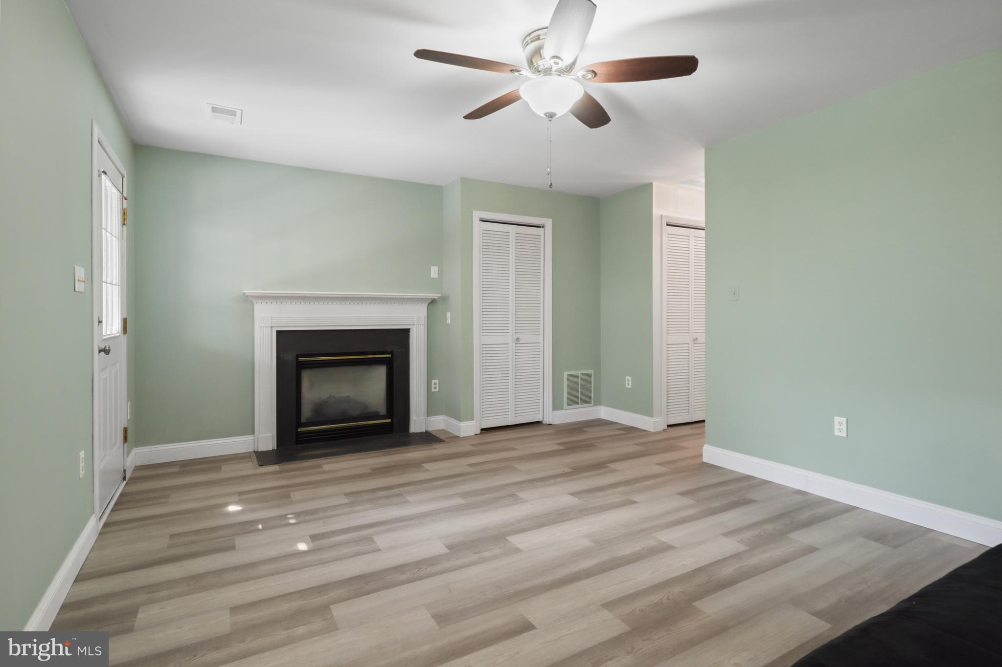 GROVEWOOD - Residential