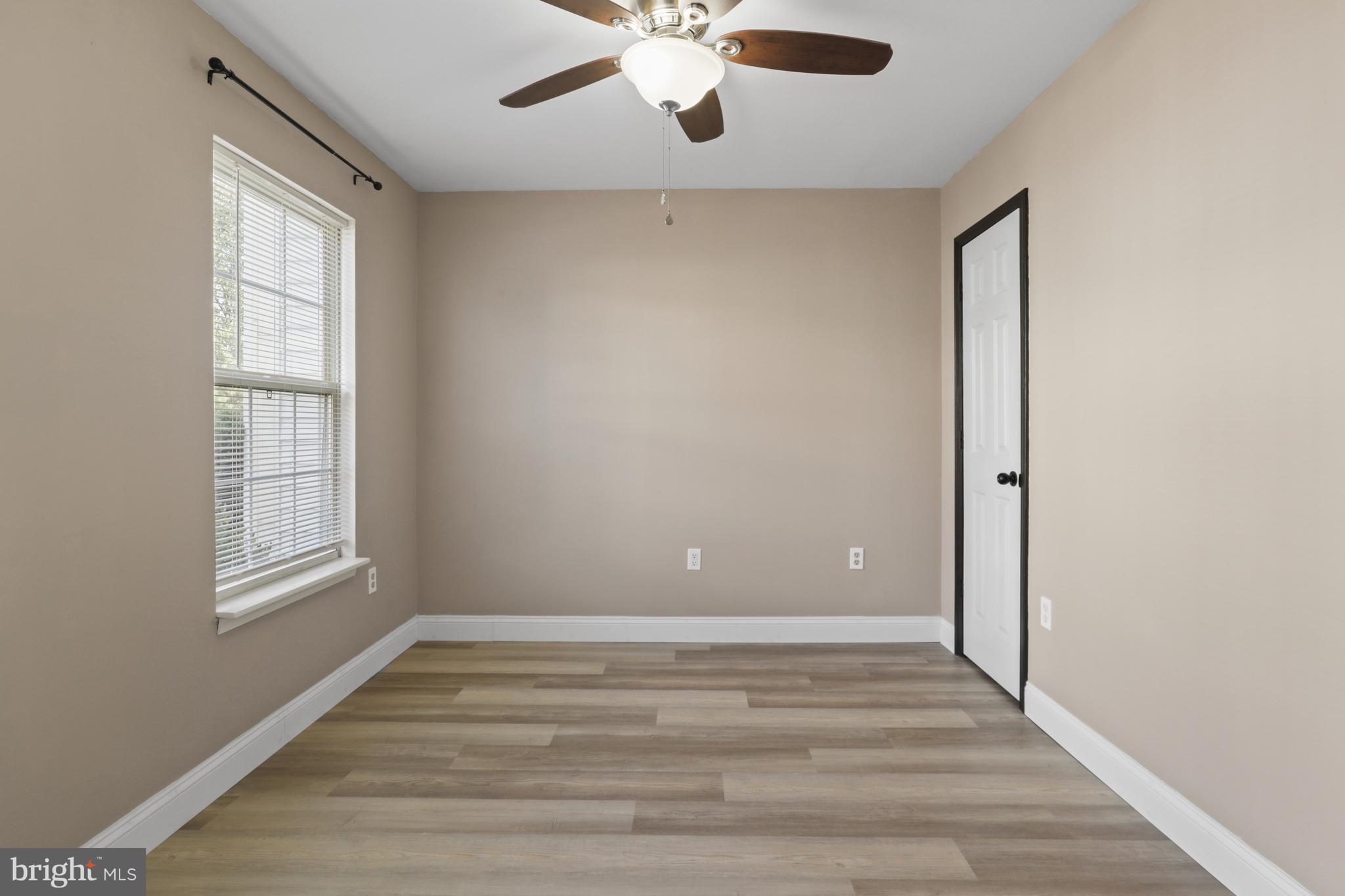 GROVEWOOD - Residential