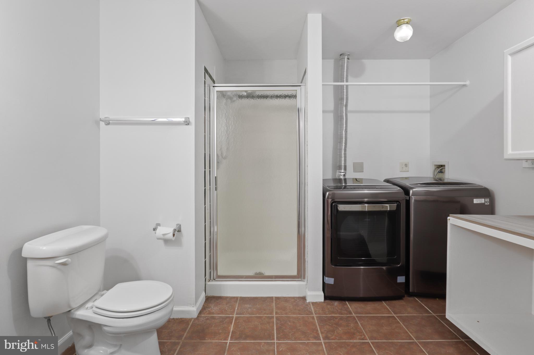 GROVEWOOD - Residential