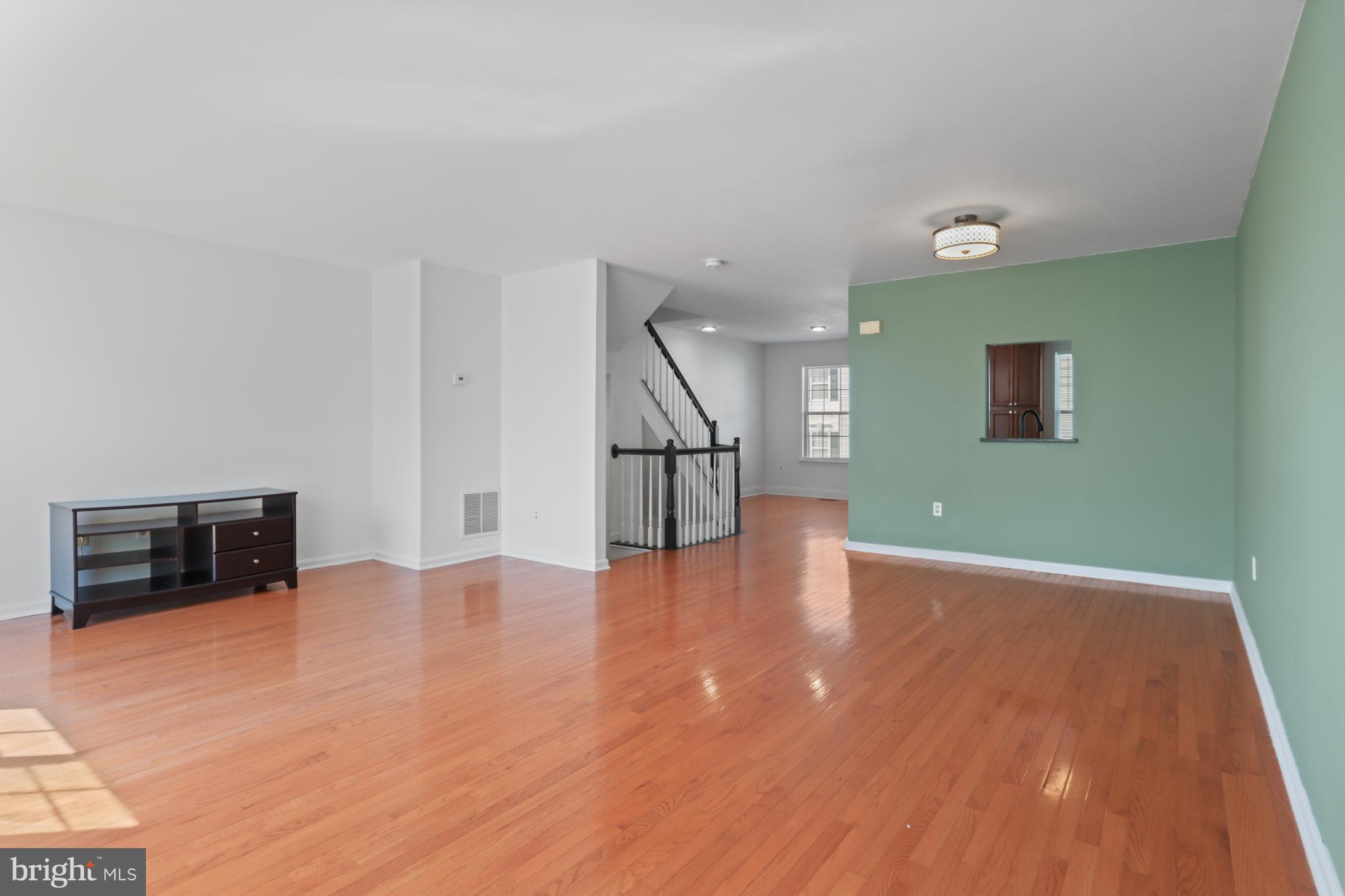 GROVEWOOD - Residential