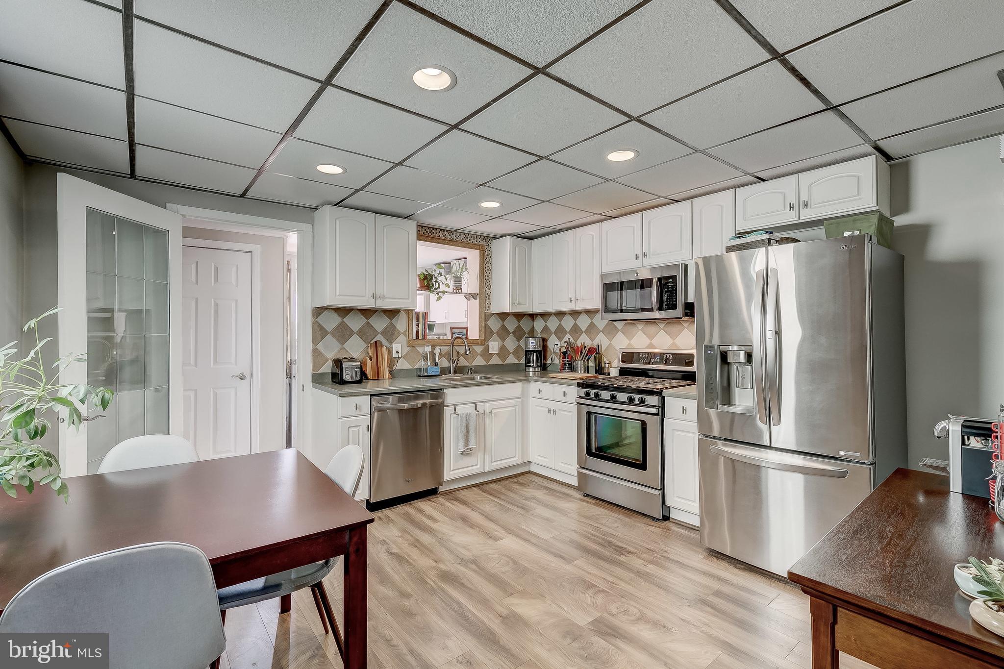 HAMPDEN HISTORIC DISTRICT - Residential