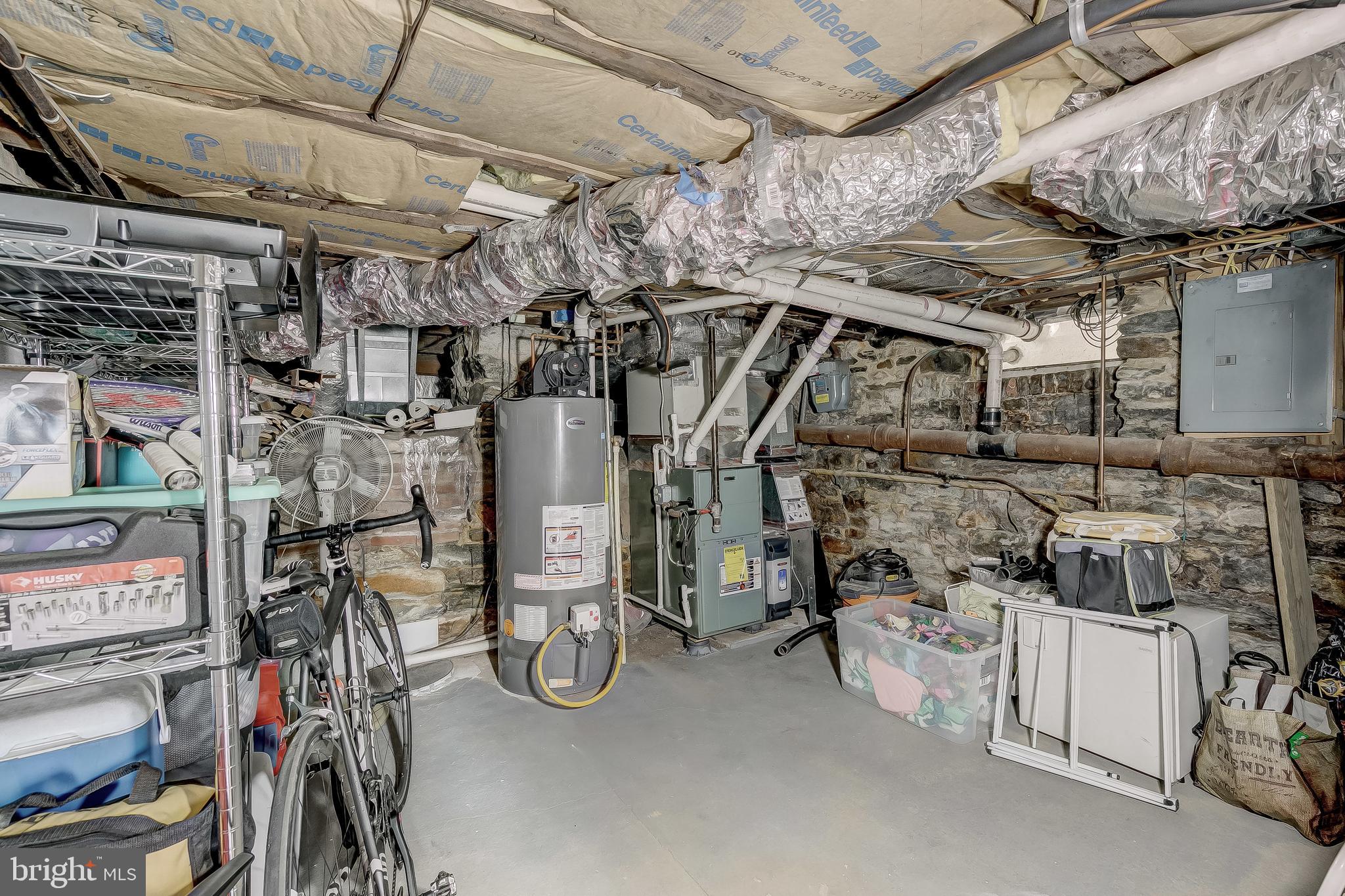 HAMPDEN HISTORIC DISTRICT - Residential