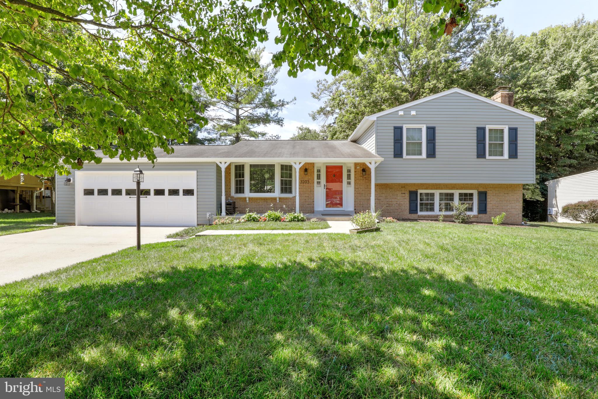 LAKE RIDGE - MOHICAN - Residential