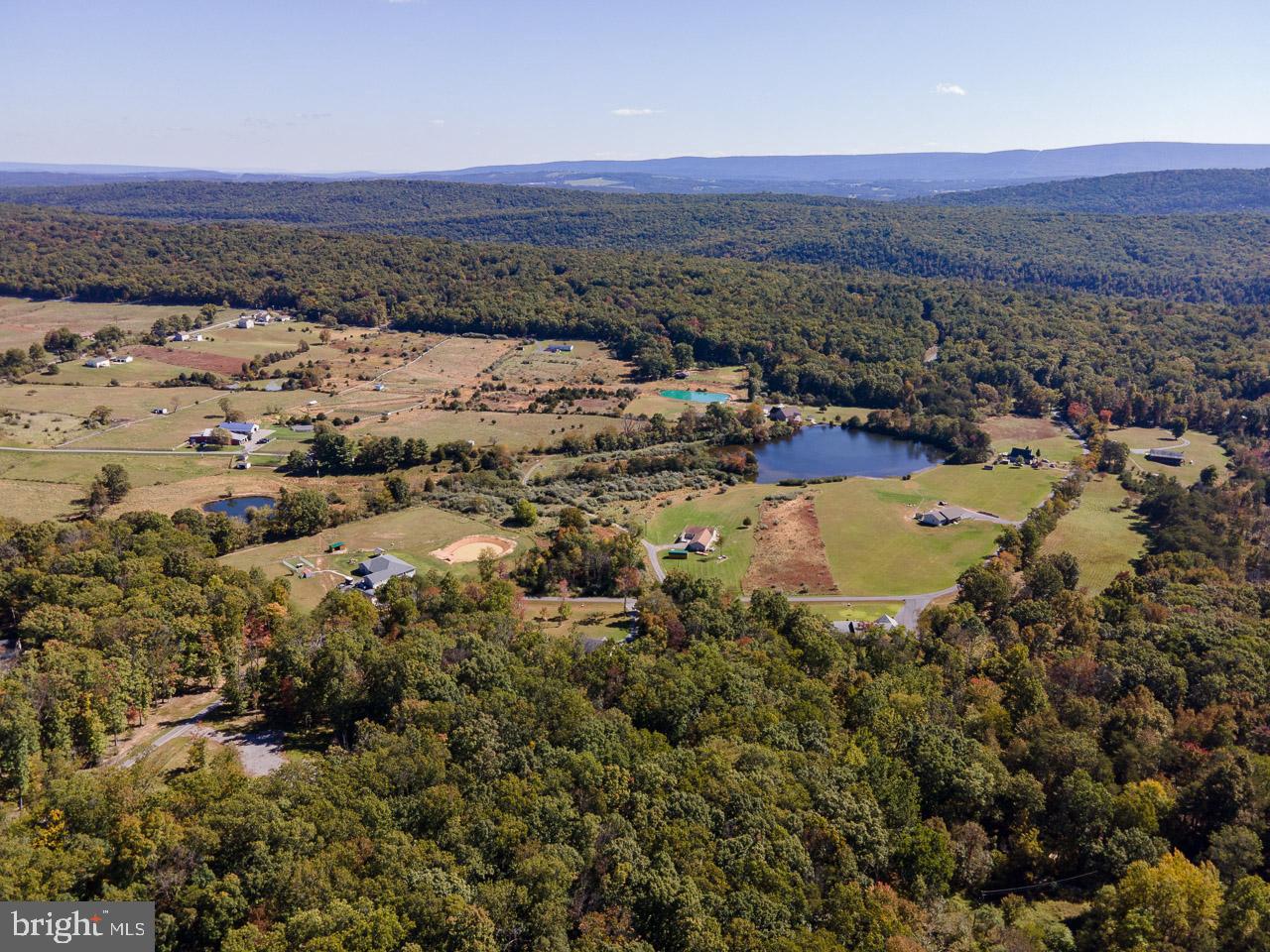 QUAKER LAKE SUBDIVISION - Land