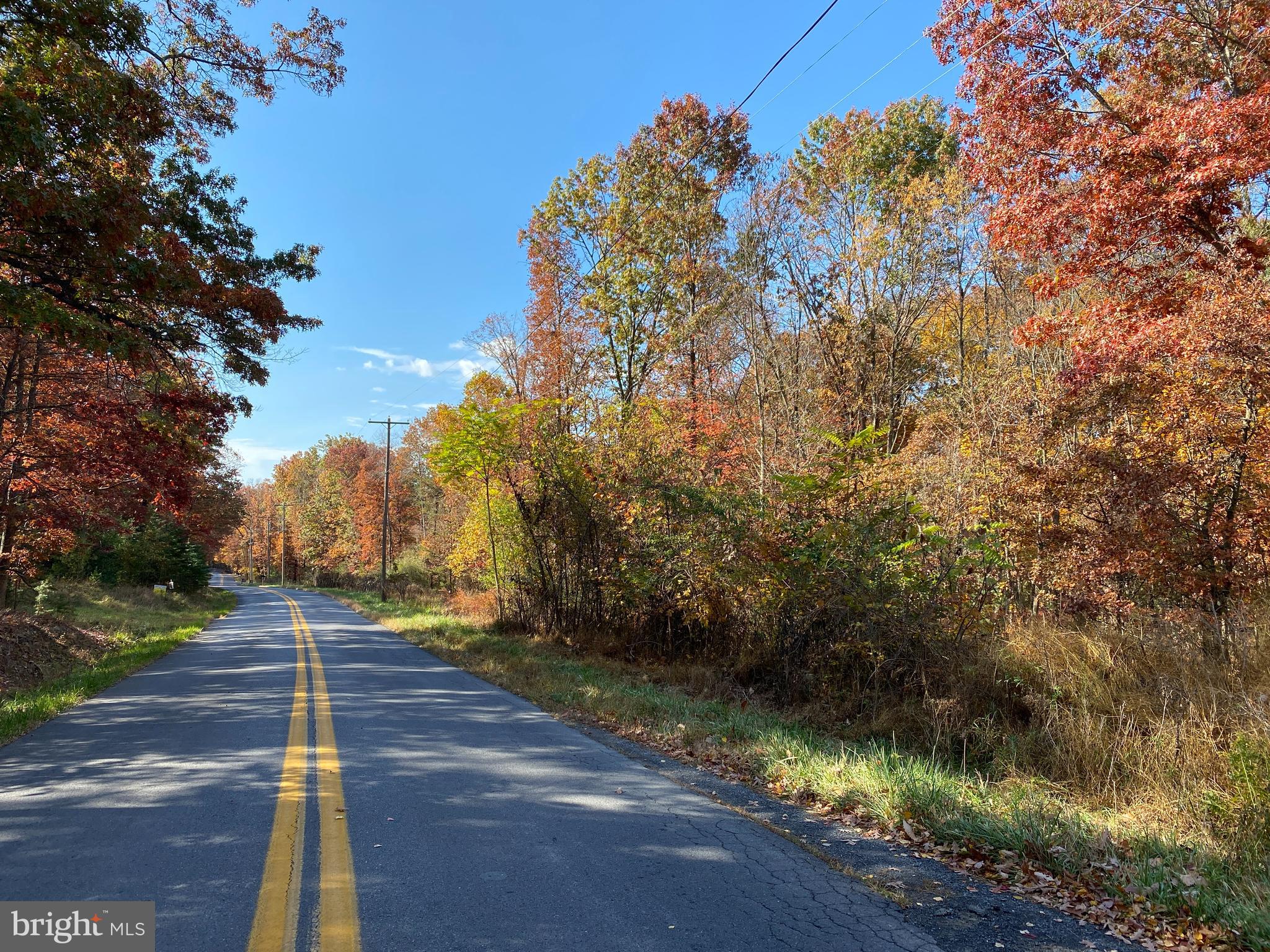 QUAKER LAKE SUBDIVISION - Land
