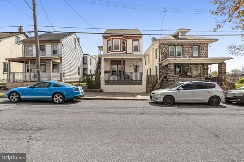 18 CHESTNUT STREET POTTSTOWN PA 19464