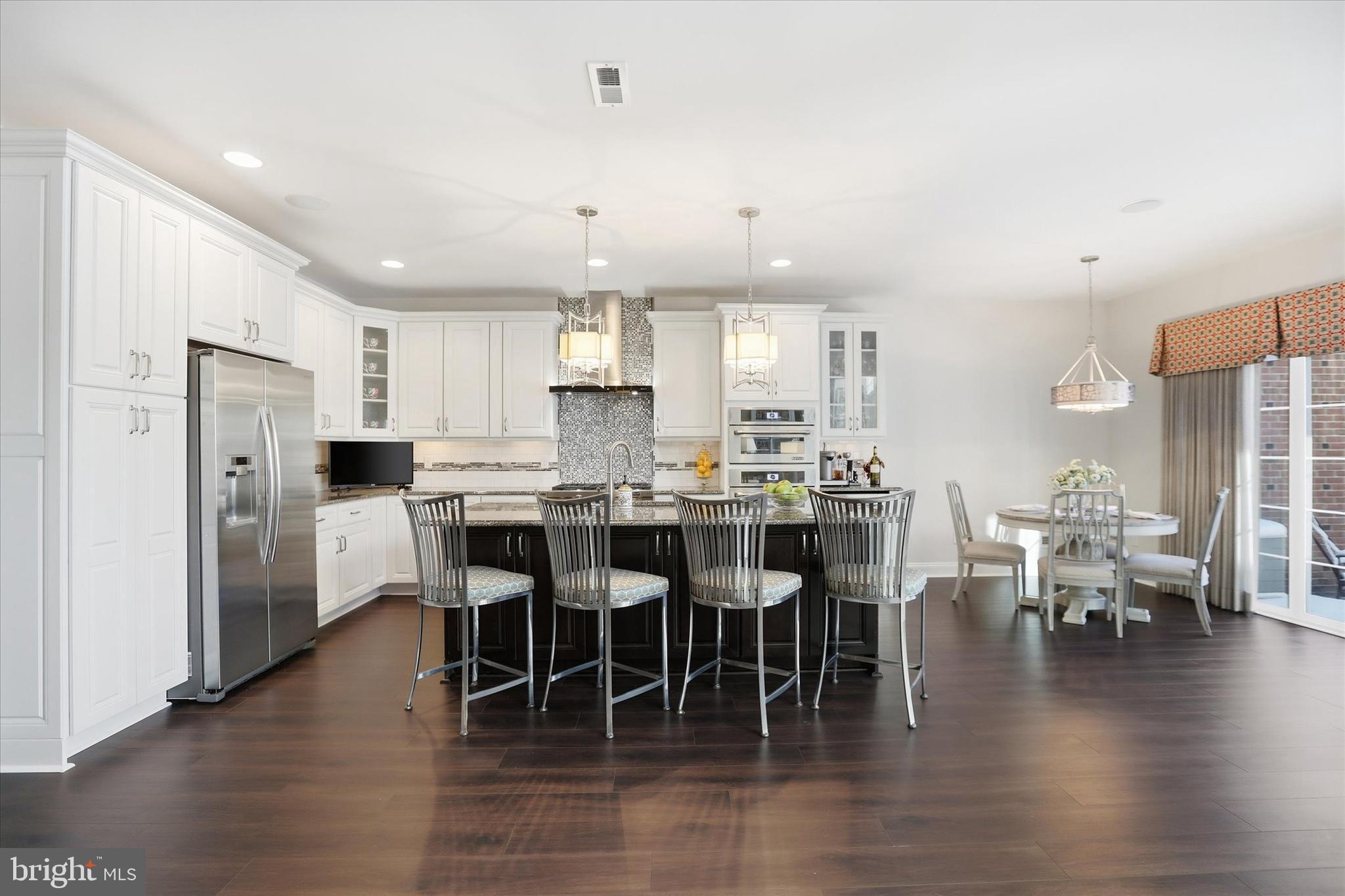 DELANCEY COURT - Residential