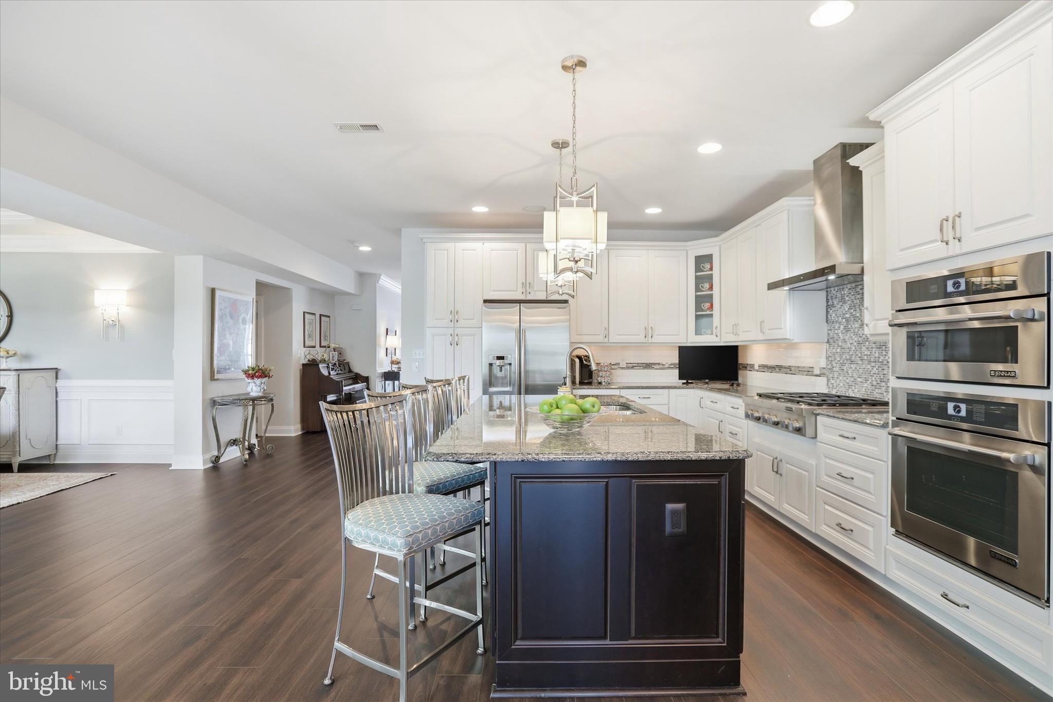 DELANCEY COURT - Residential