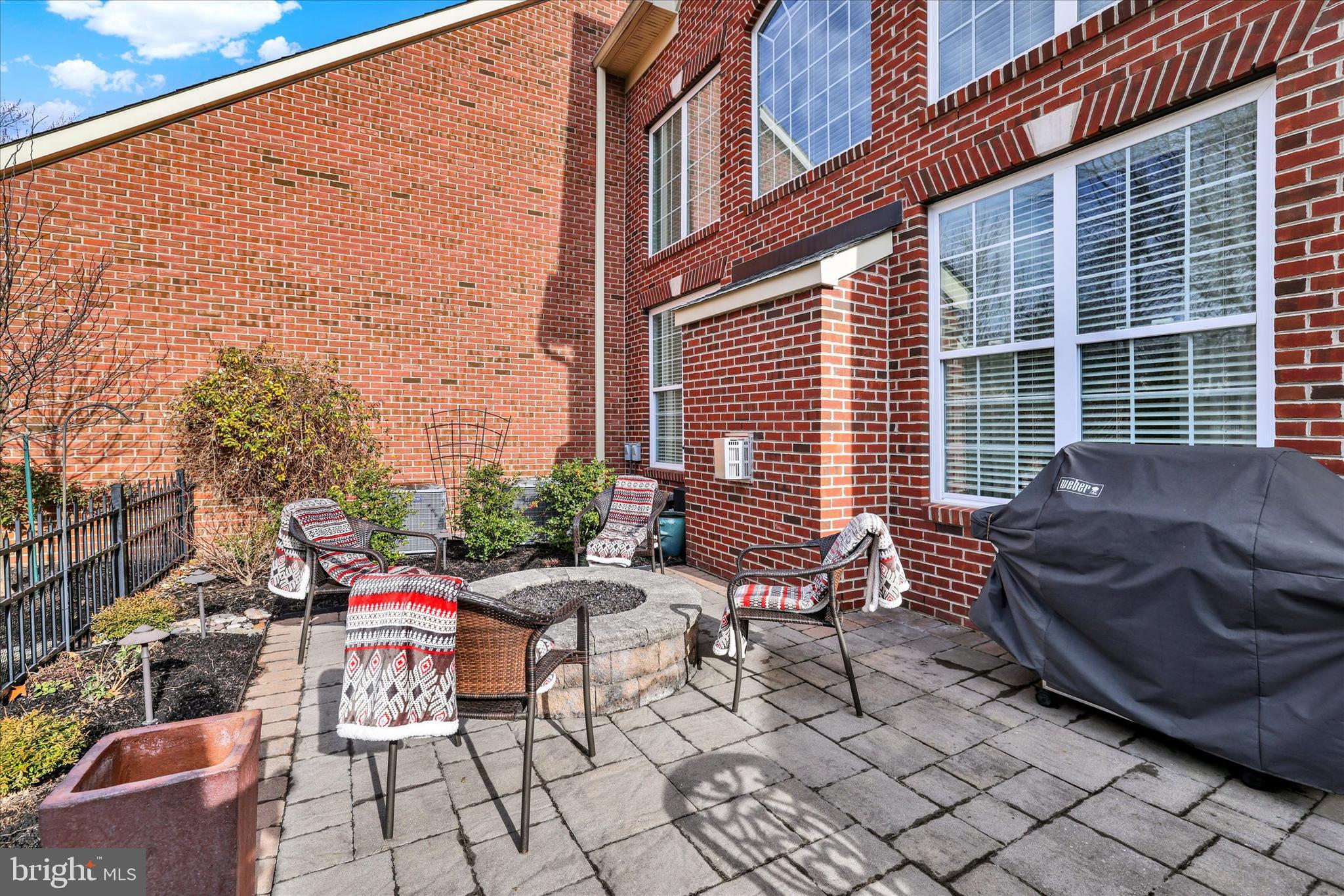 DELANCEY COURT - Residential