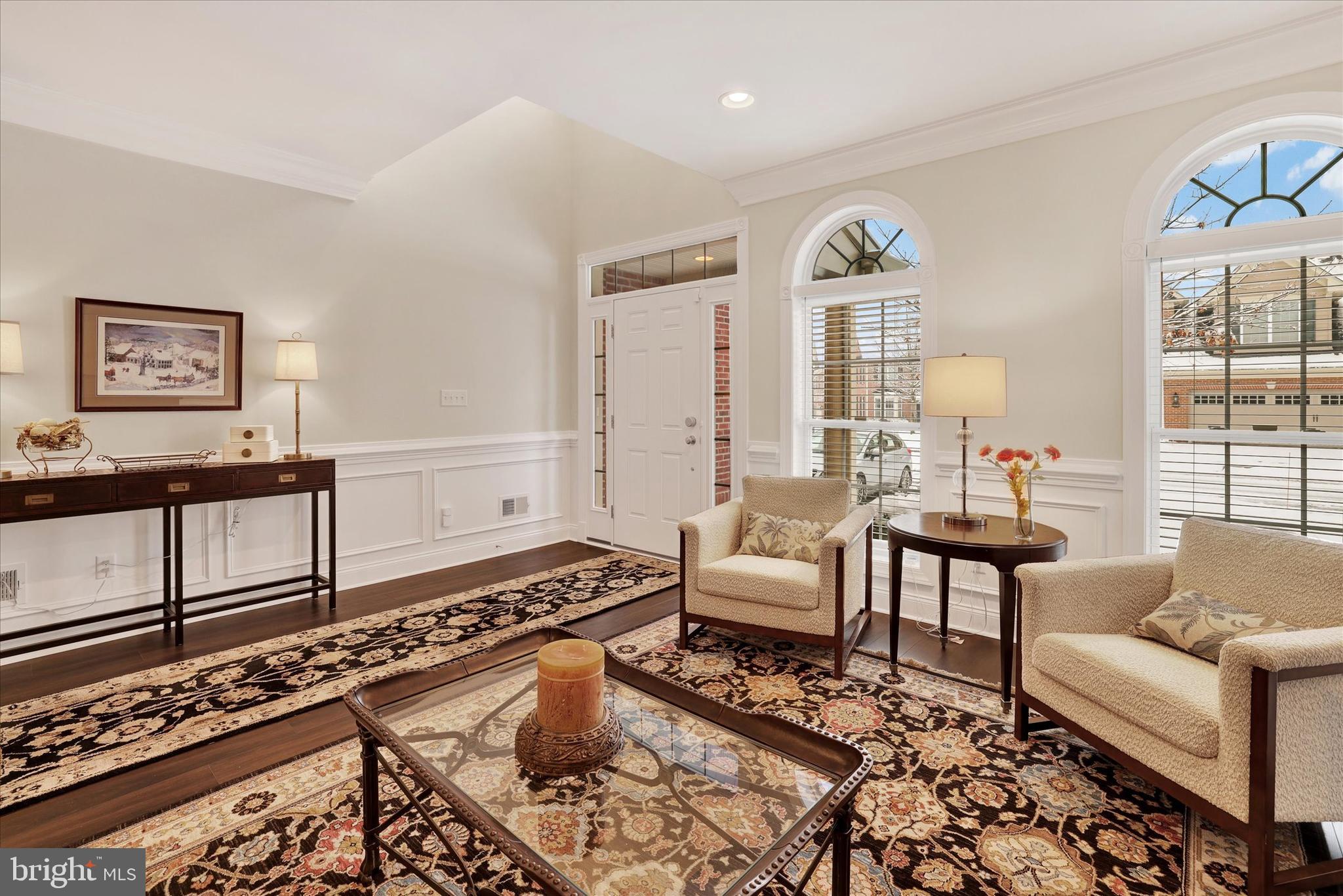 35 RITTENHOUSE CIRCLE