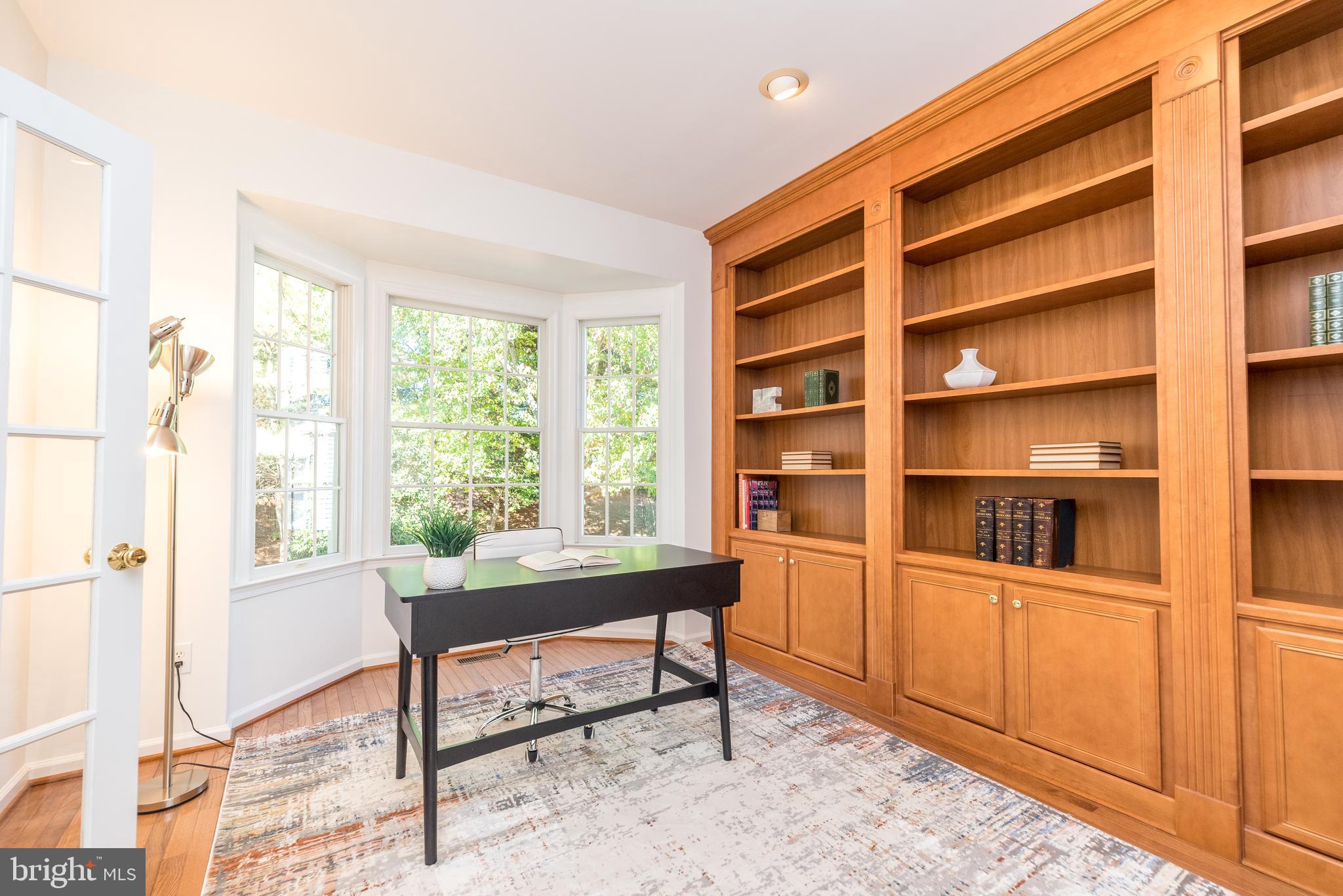 BUCKS CTY COUNTRYC - Residential